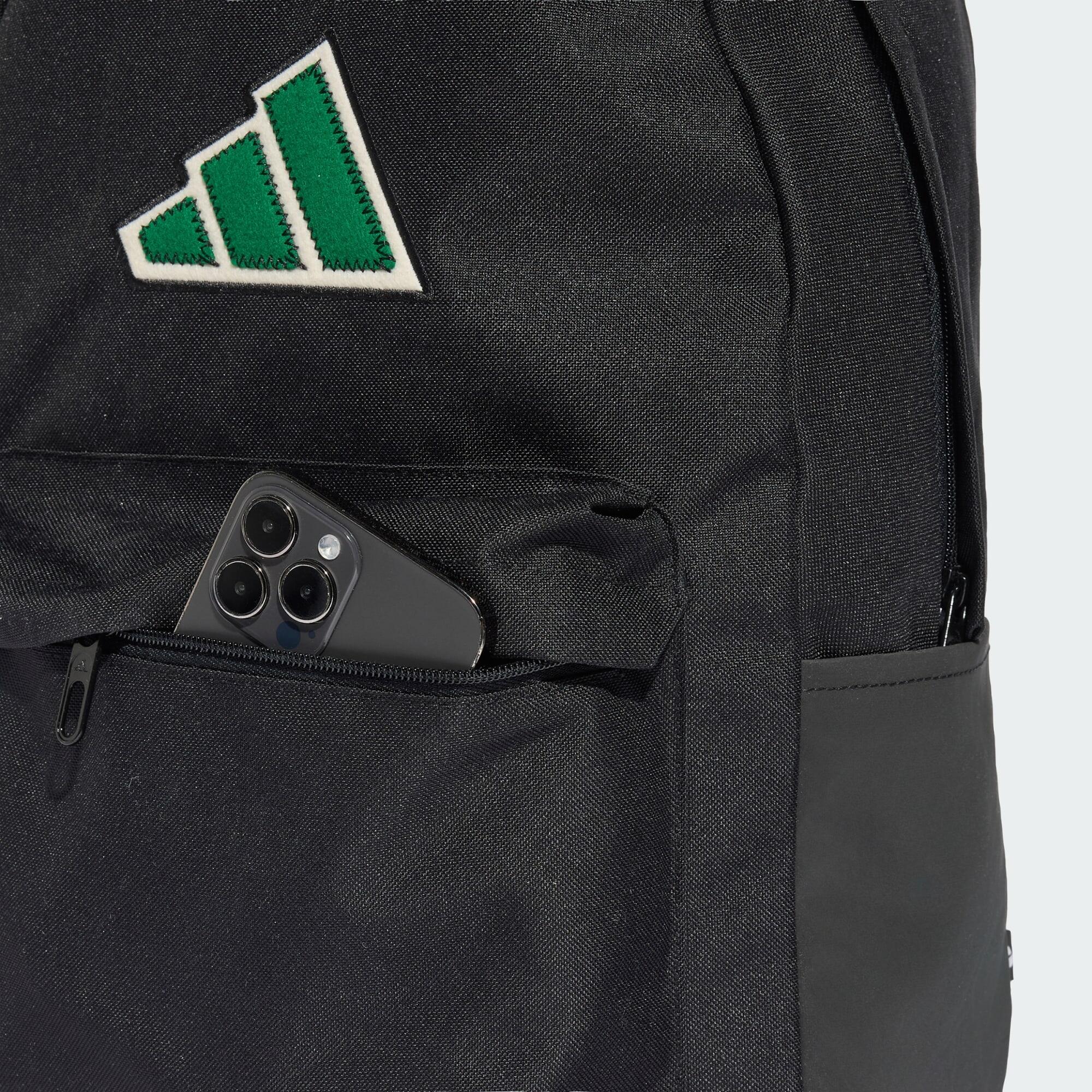 Mochila Essentials Logo 4/6