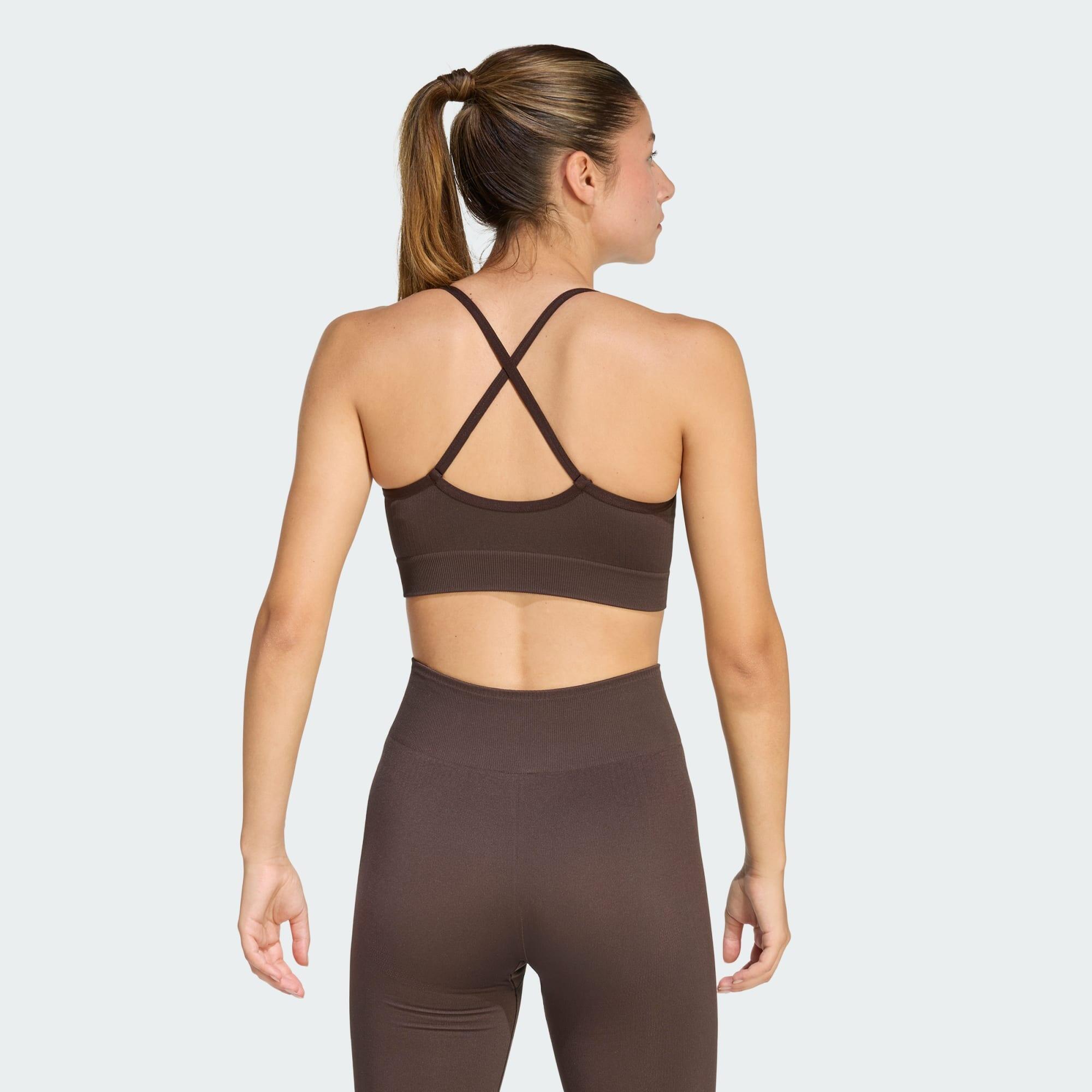 Workout Essentials Light-Support Knit Beha 3/6
