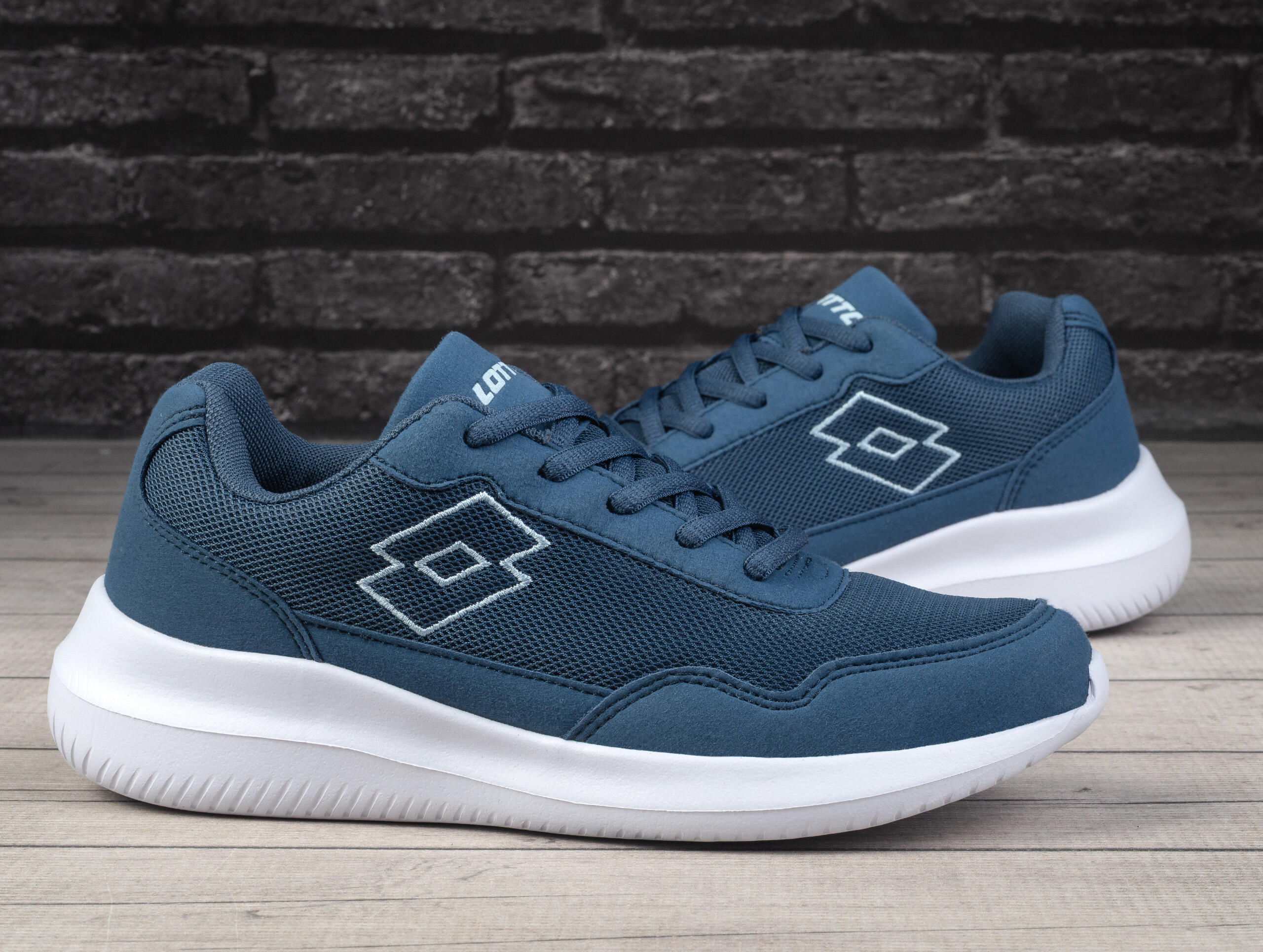 Buty damskie sportowe treningowe Lotto CONNECT TO 2/6