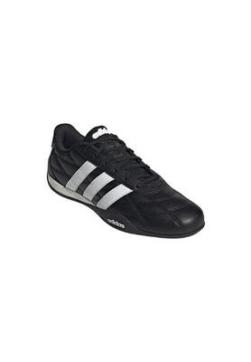 Trainers adidas adipista