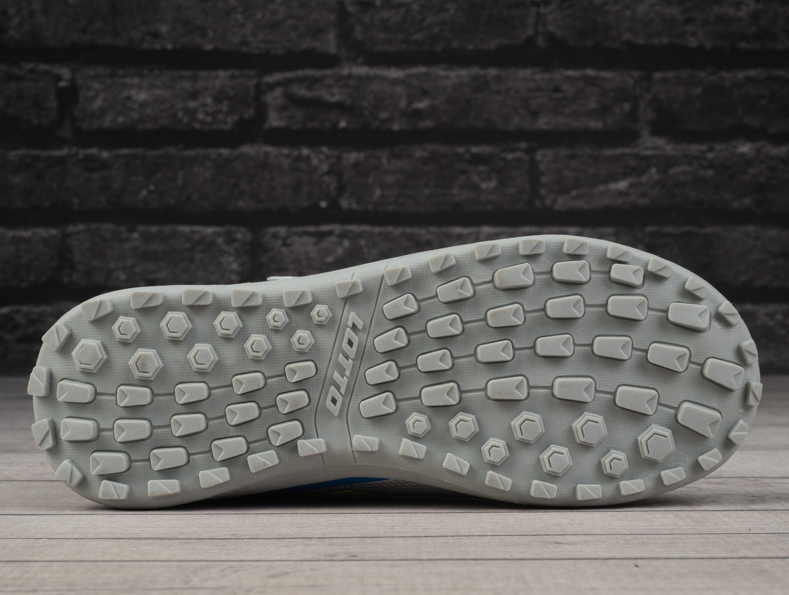 Lotto Kobato K zapatillas infantiles para césped artificial 5/6