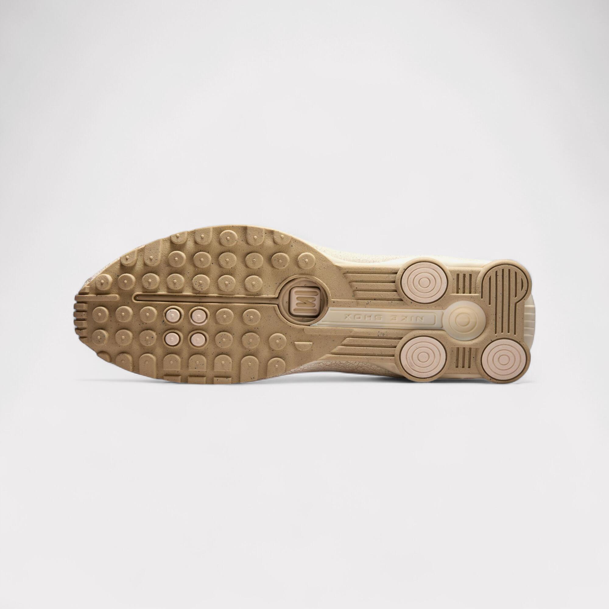 Nike Shox R4 - Natural 6/7