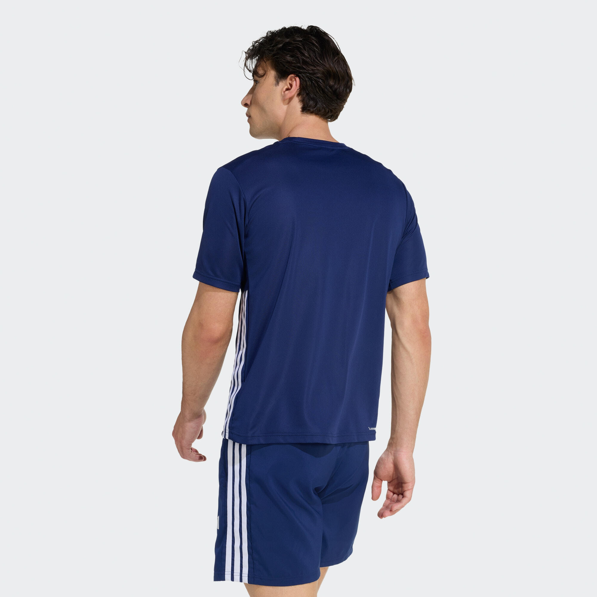 WORKOUT ESSENTIALS BASE 3-STRIPES T-SHIRT 3/5