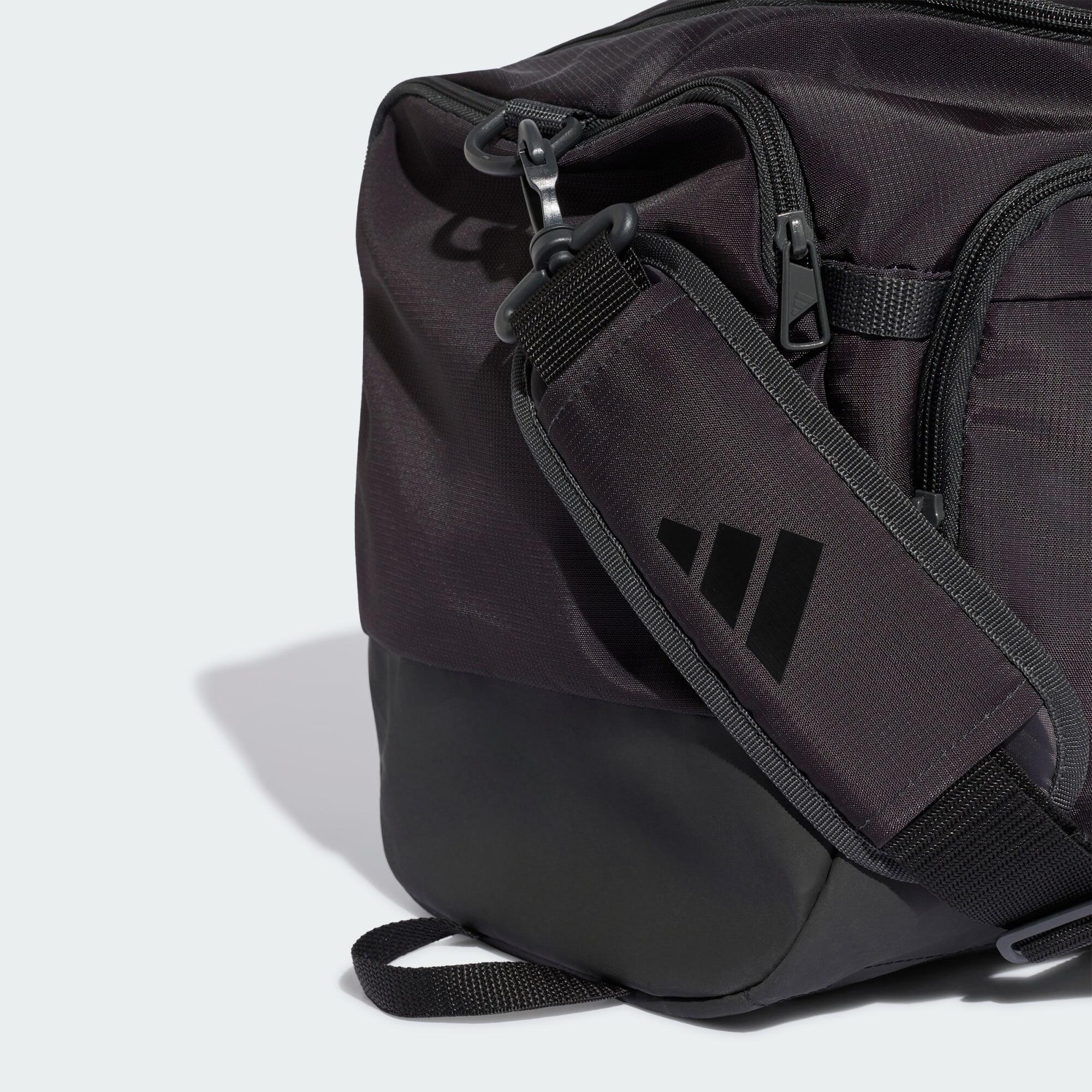 SAC DUFFEL GRAPHIQUE TRAINING DEFENDER PETIT FORMAT 6/7