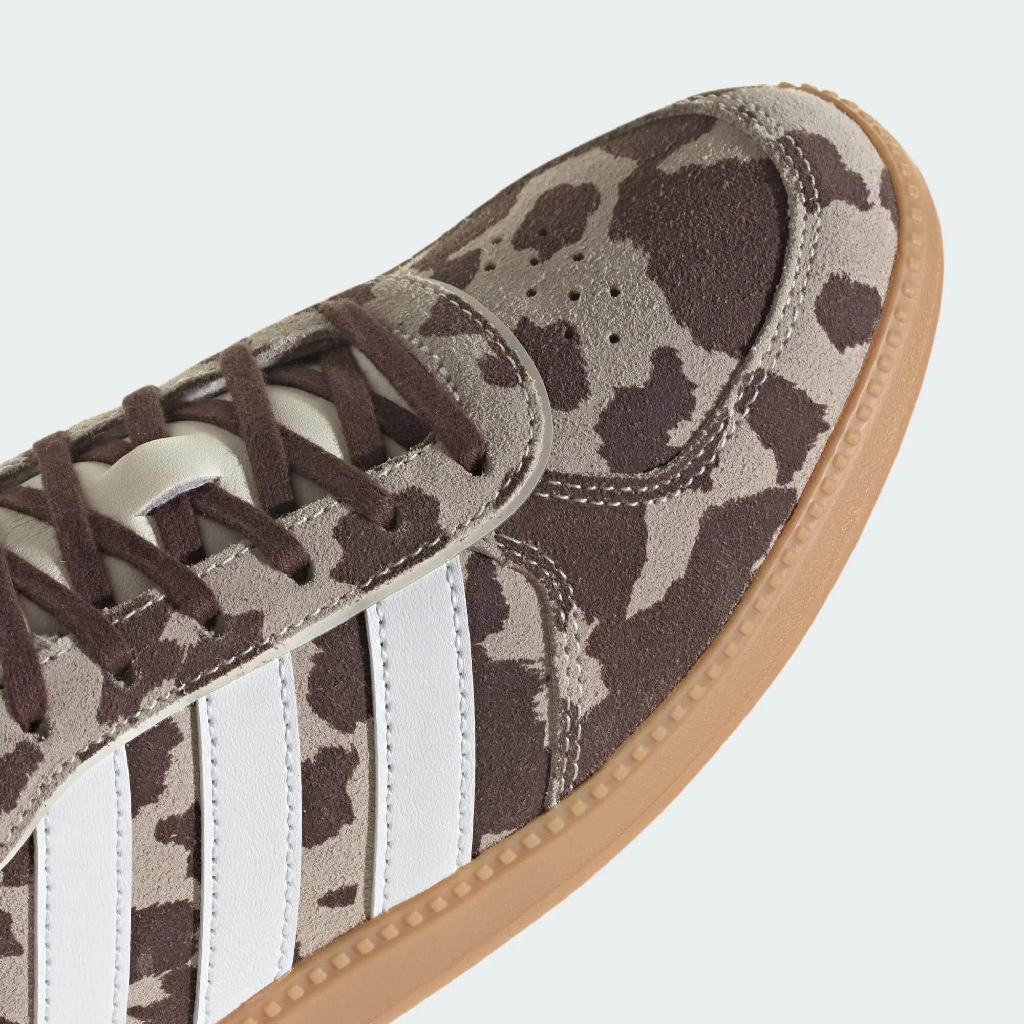 ZAPATILLA BREAKNET SLEEK 6/15