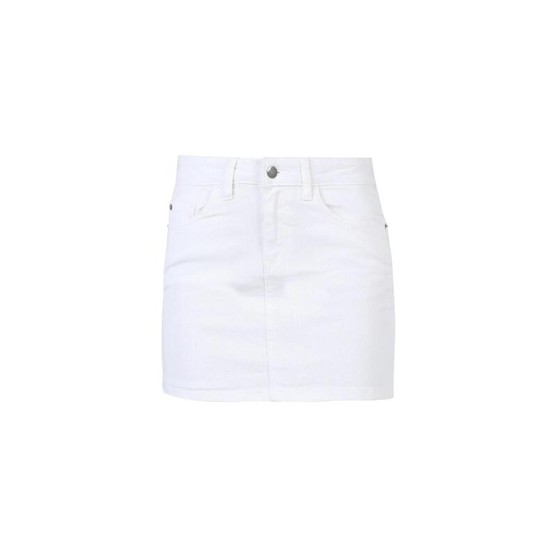 a1d1ae77-bd29-4e8a-8c65-4b41914aacd1_c1