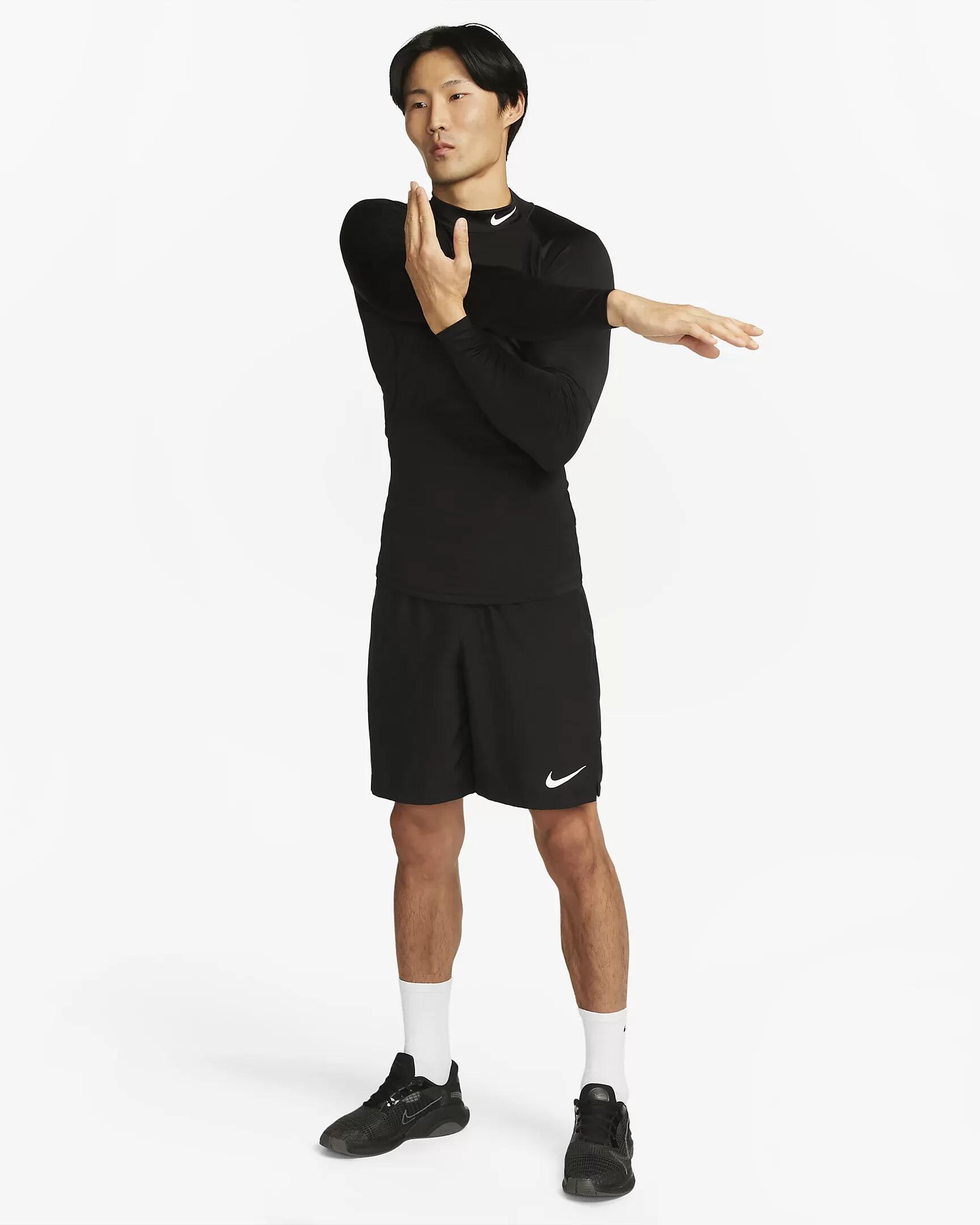 Maglie maniche lunghe da palestra uomo nike nero 3/4