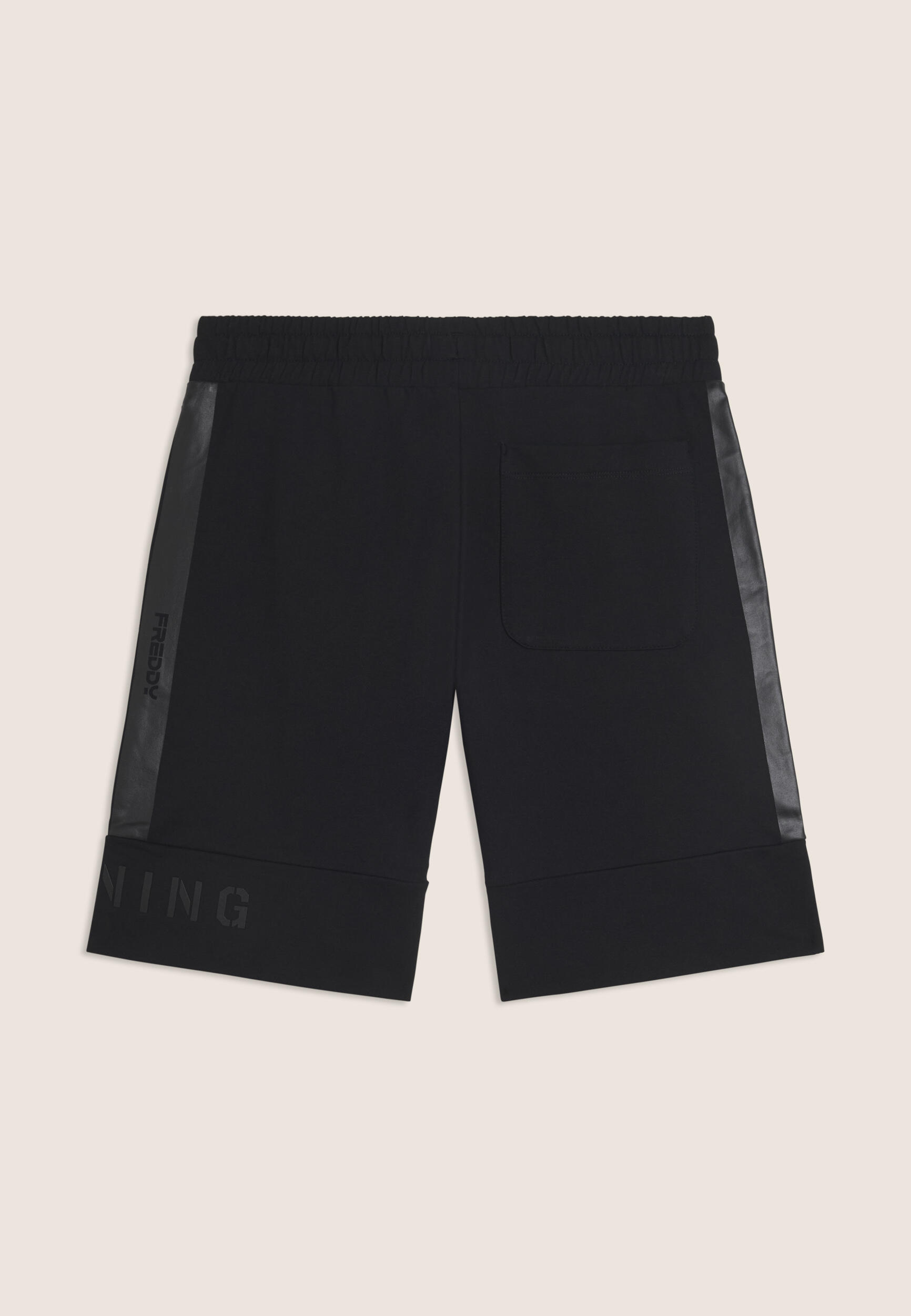 Shorts sportivi con stampa gommata e tasche multiple 2/3