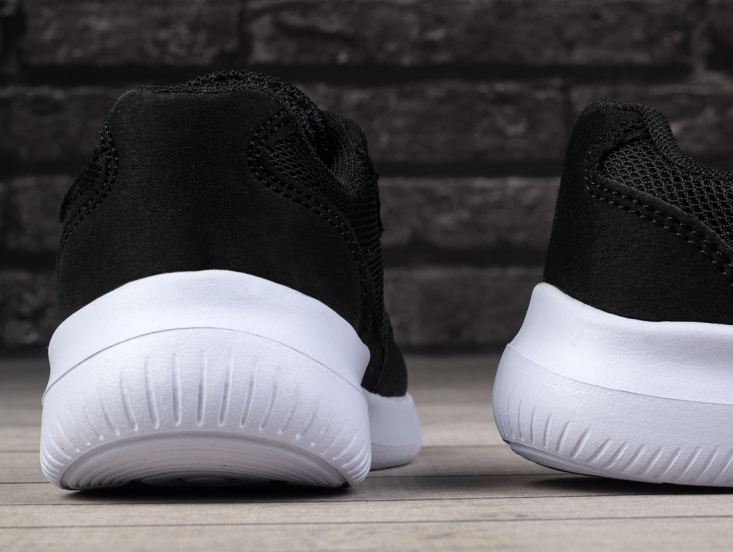 Buty dziecięce sportowe Lotto CONNECT K 4/7
