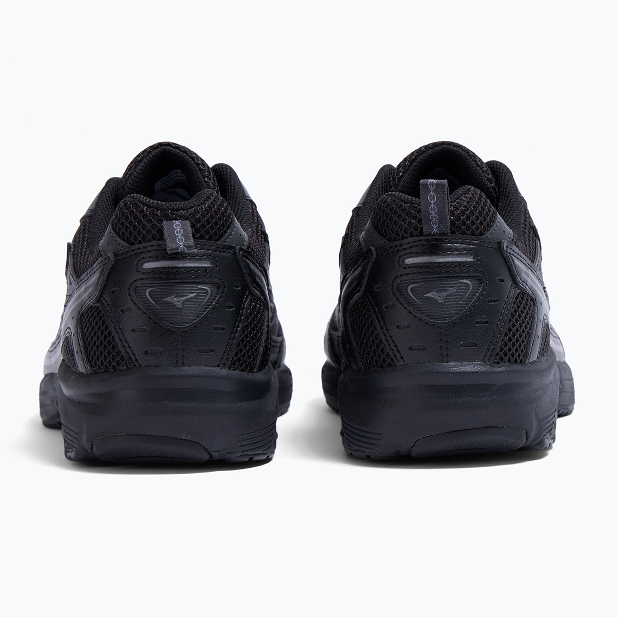 Mizuno MXR Black 3/5