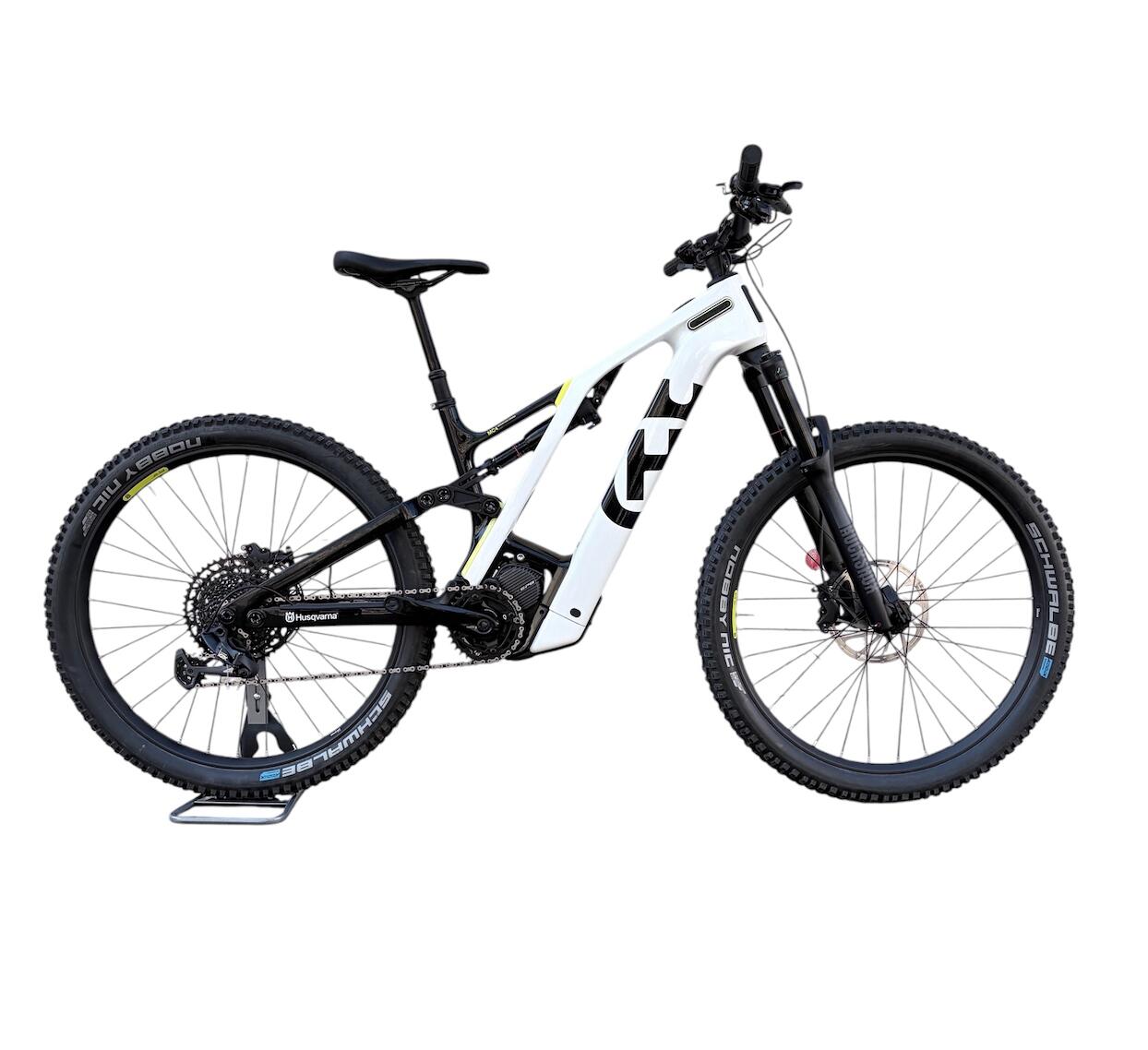 HUSQVARNA E-BICYCLES picture