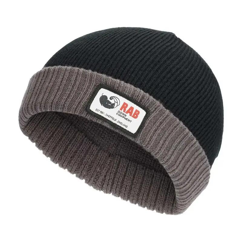 Czapka turystyczna Essential Beanie