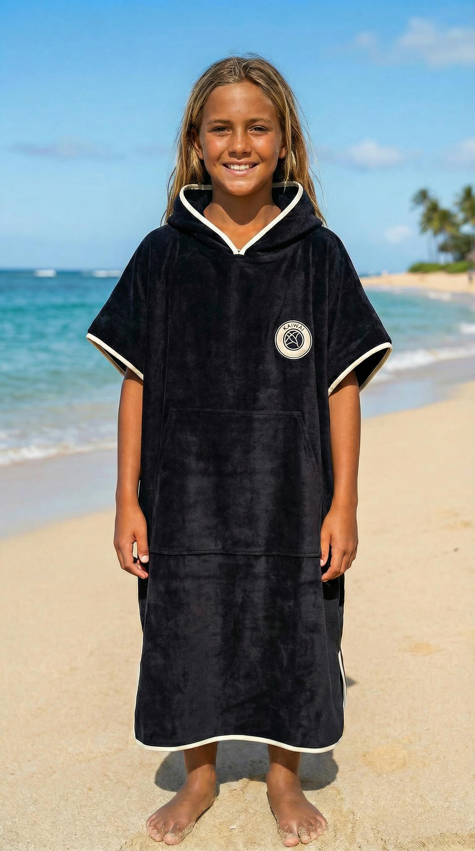 Junior Poncho mit Kapuze KAIWAI 3/4