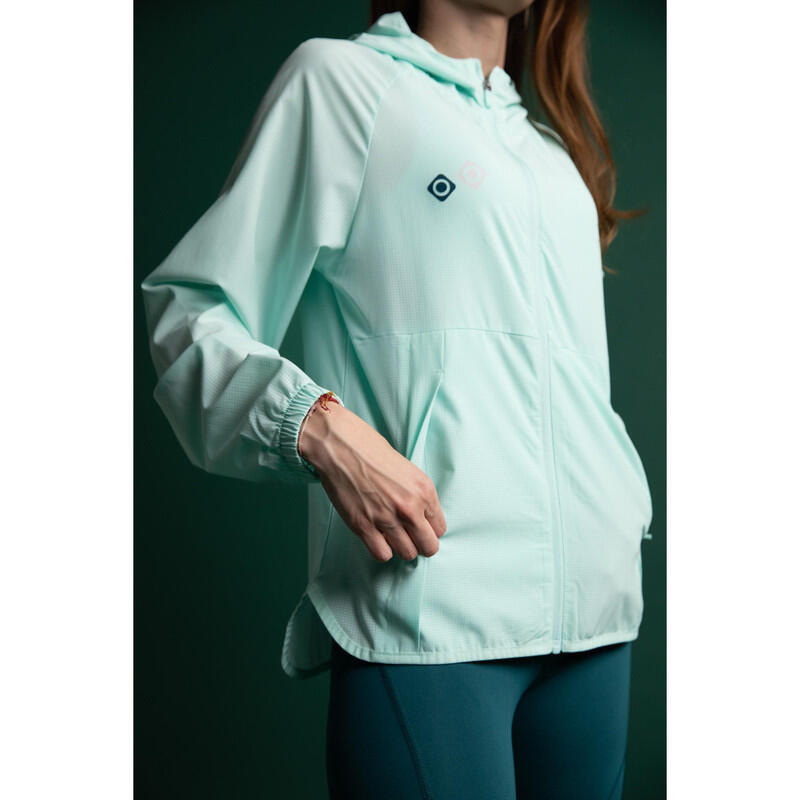 Chaqueta ligera cortavientos ENNA, transpirable y repelente al agua con capucha 7/7
