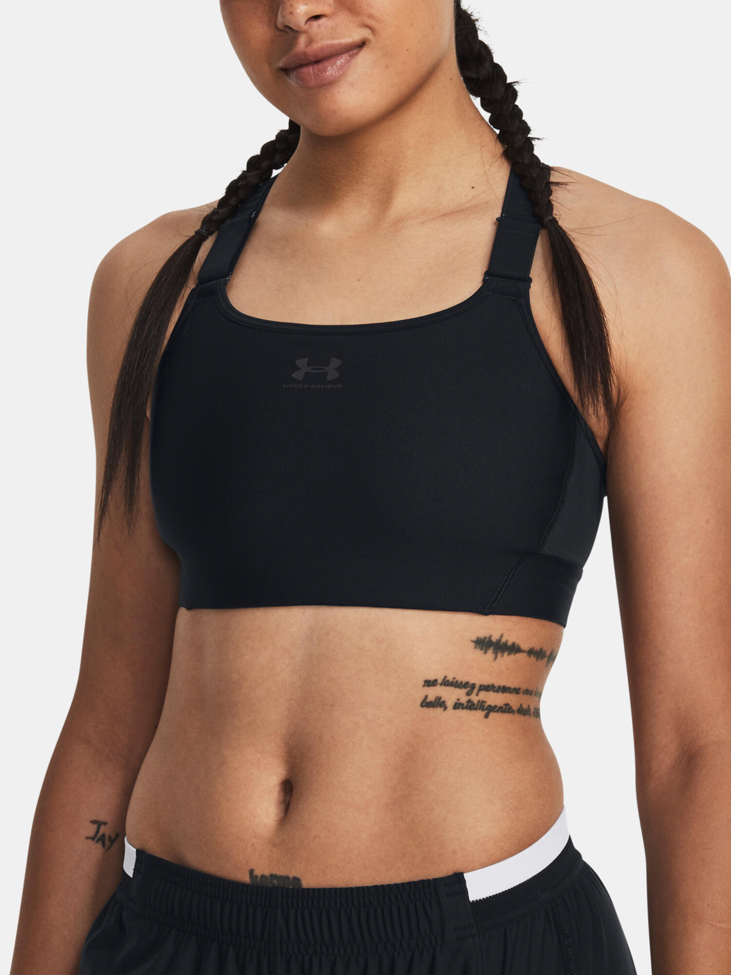 UNDER ARMOUR picture