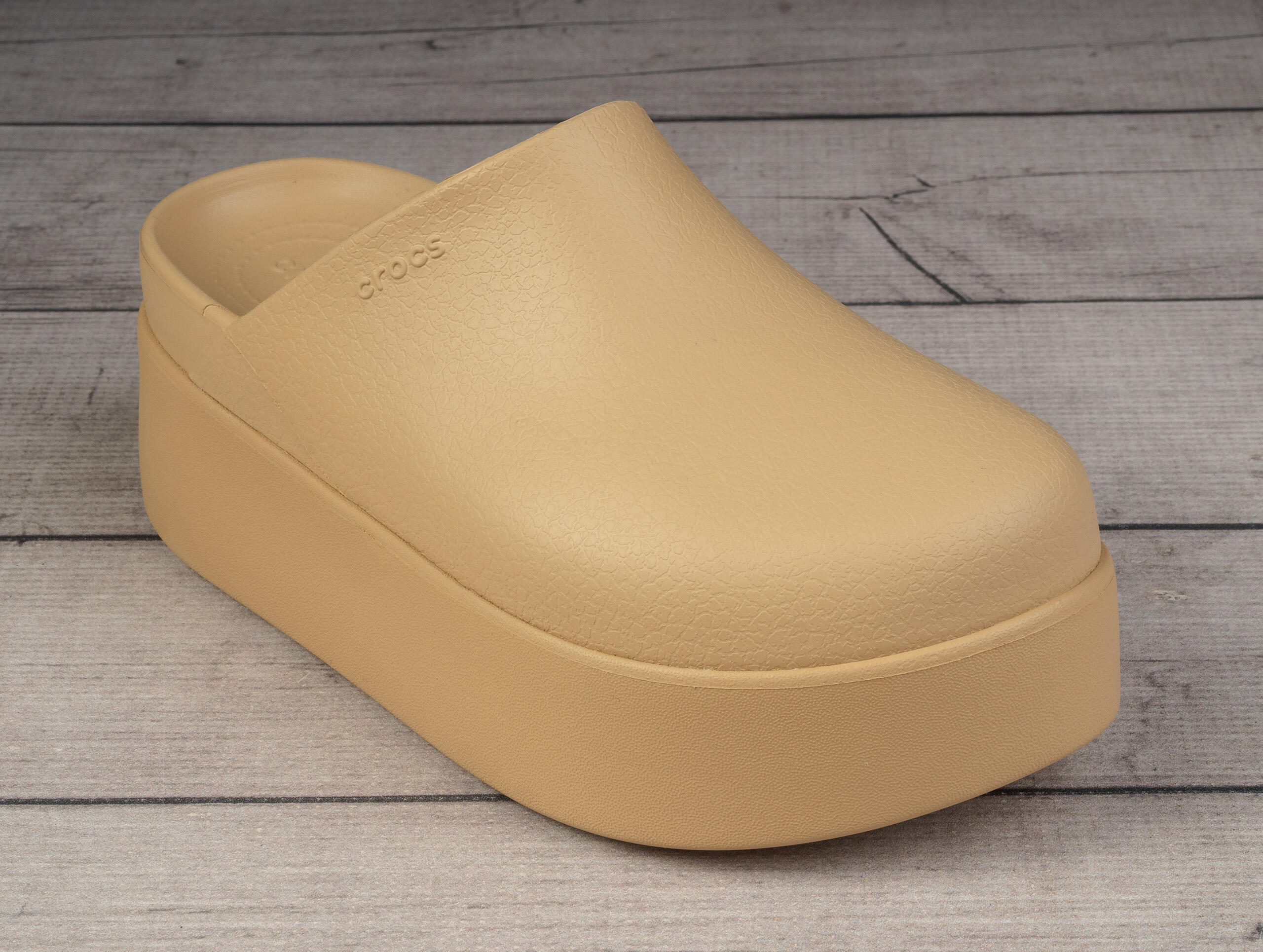Crocs Dylan Platform Women's Wheat Clogs | Decathlon