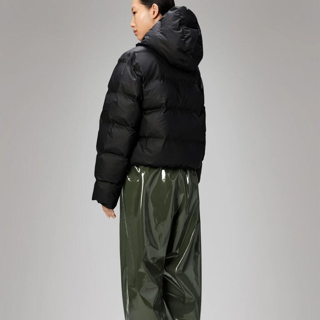 Giacca Rains Modello Alta Short Puffer Jacket W3t Colore Nero 3/7