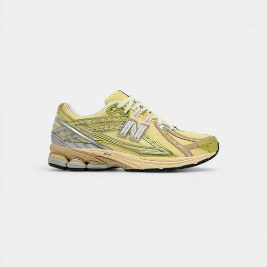 New Balance 1906R Yellow Parchment