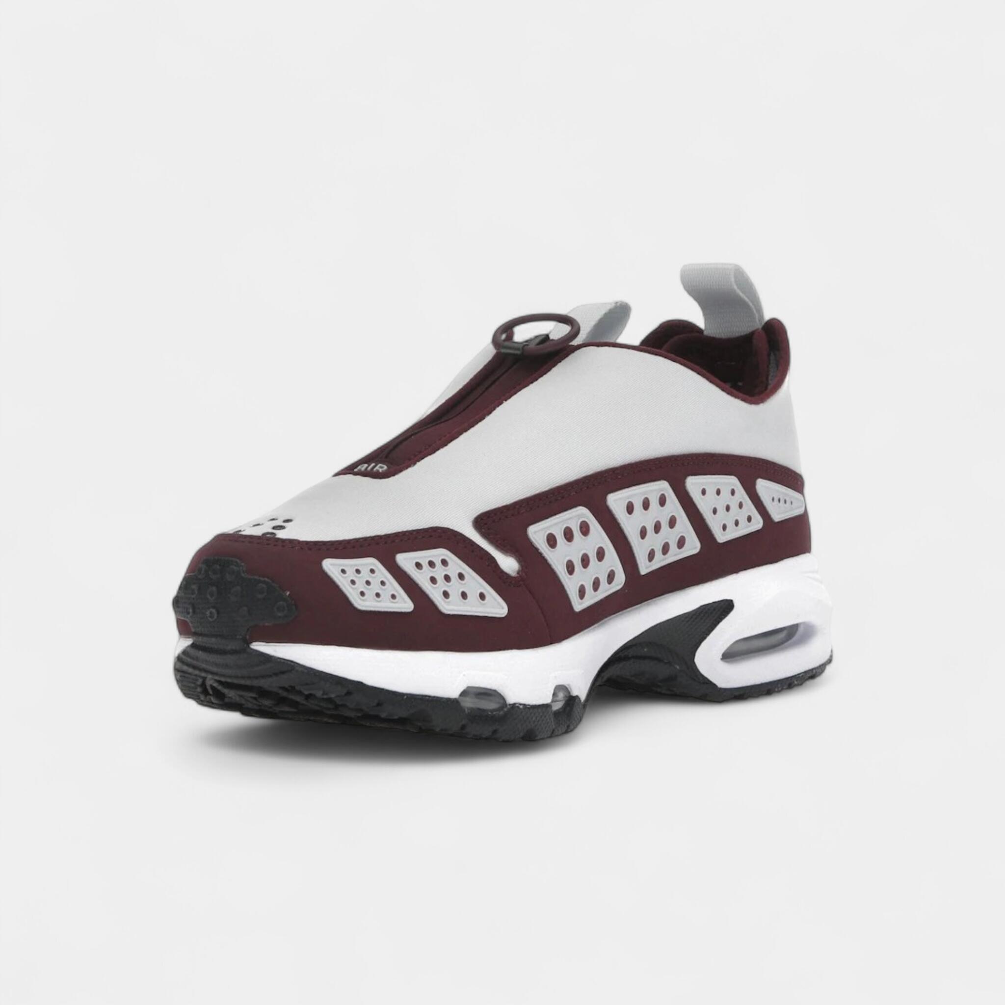 Nike Air Max Sunder Burgundy Crush (Women's) 3/5