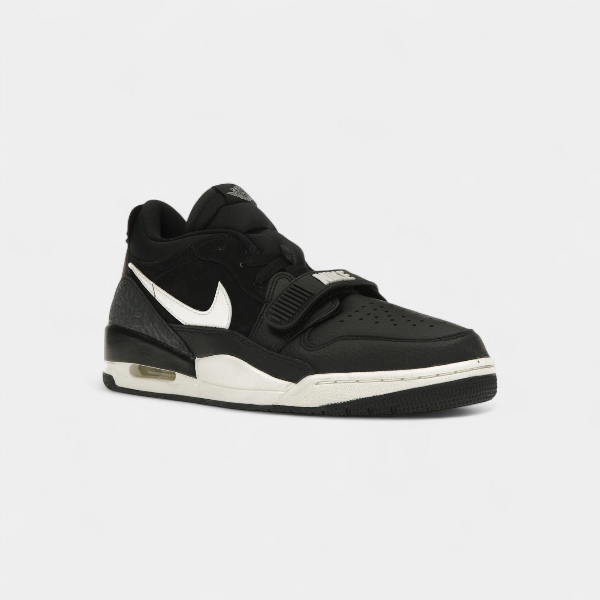 Jordan Legacy 312 Low Black Phantom 2/4