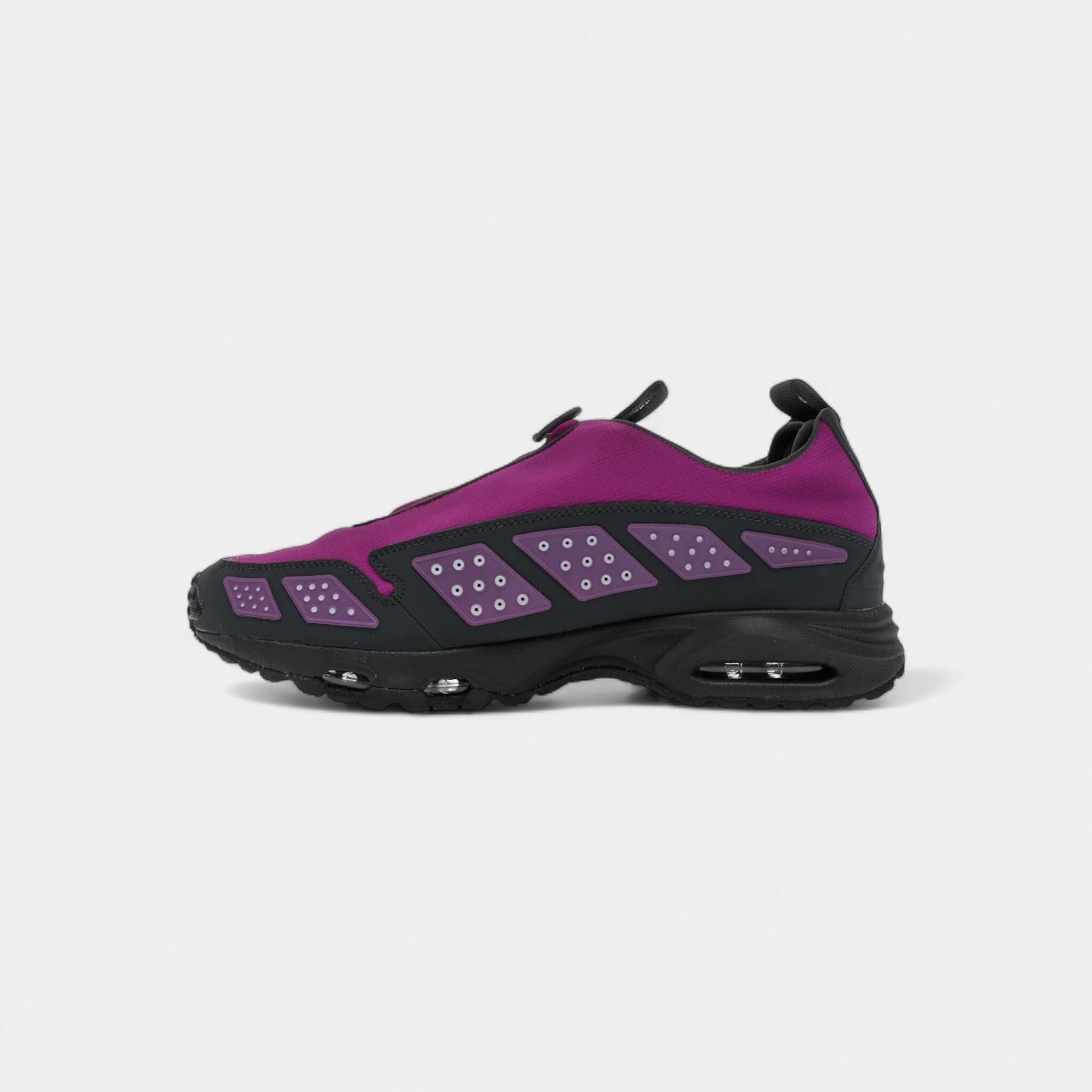 Nike Air Max Sunder Gore-Tex Bold Berry (Women's) 4/5