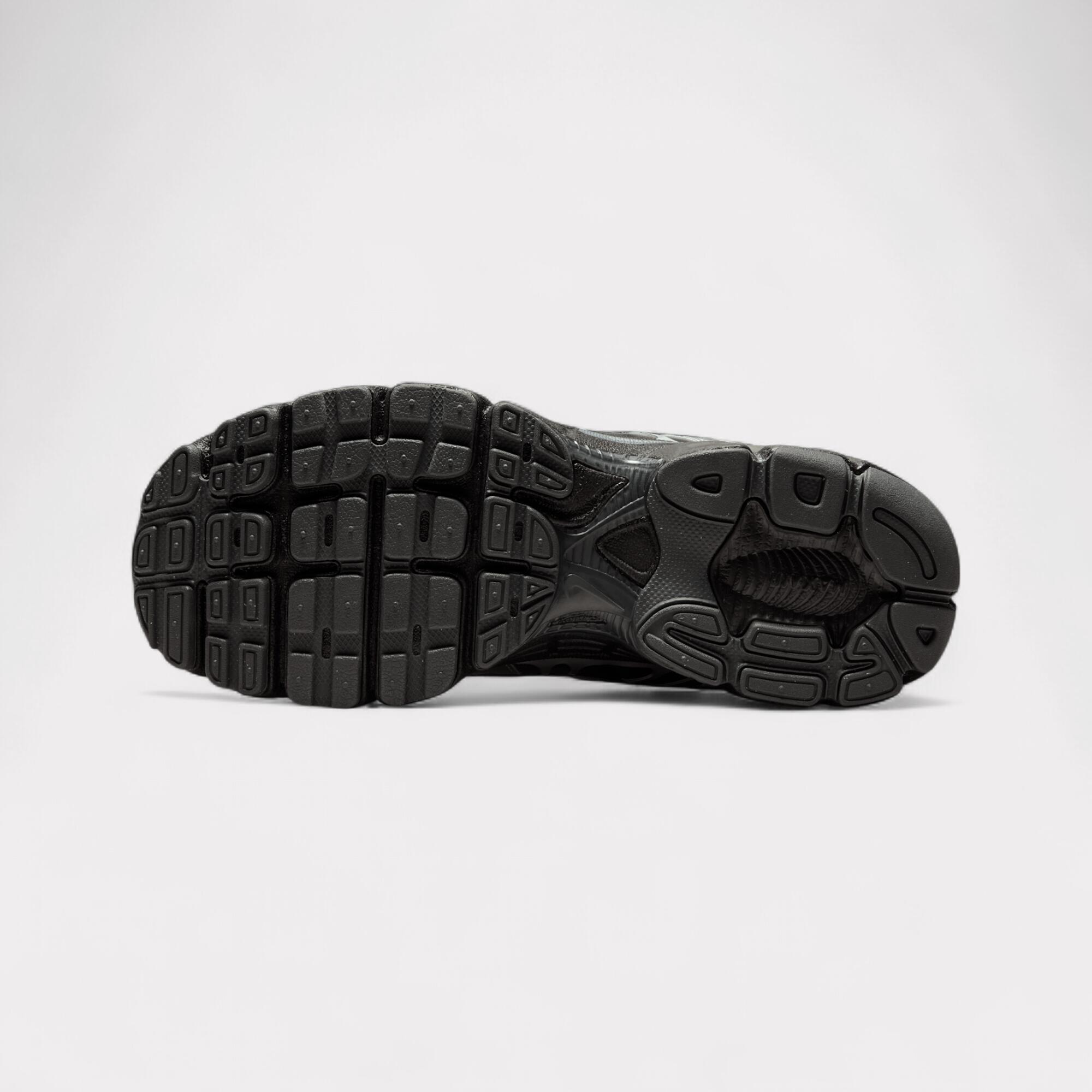Nike Air Max Moto 2K - Black Metallic Silver 4/7