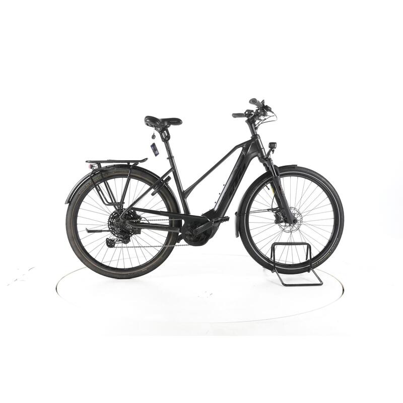 69a59852-8298-4de2-a283-83f5a5606c6b_c1