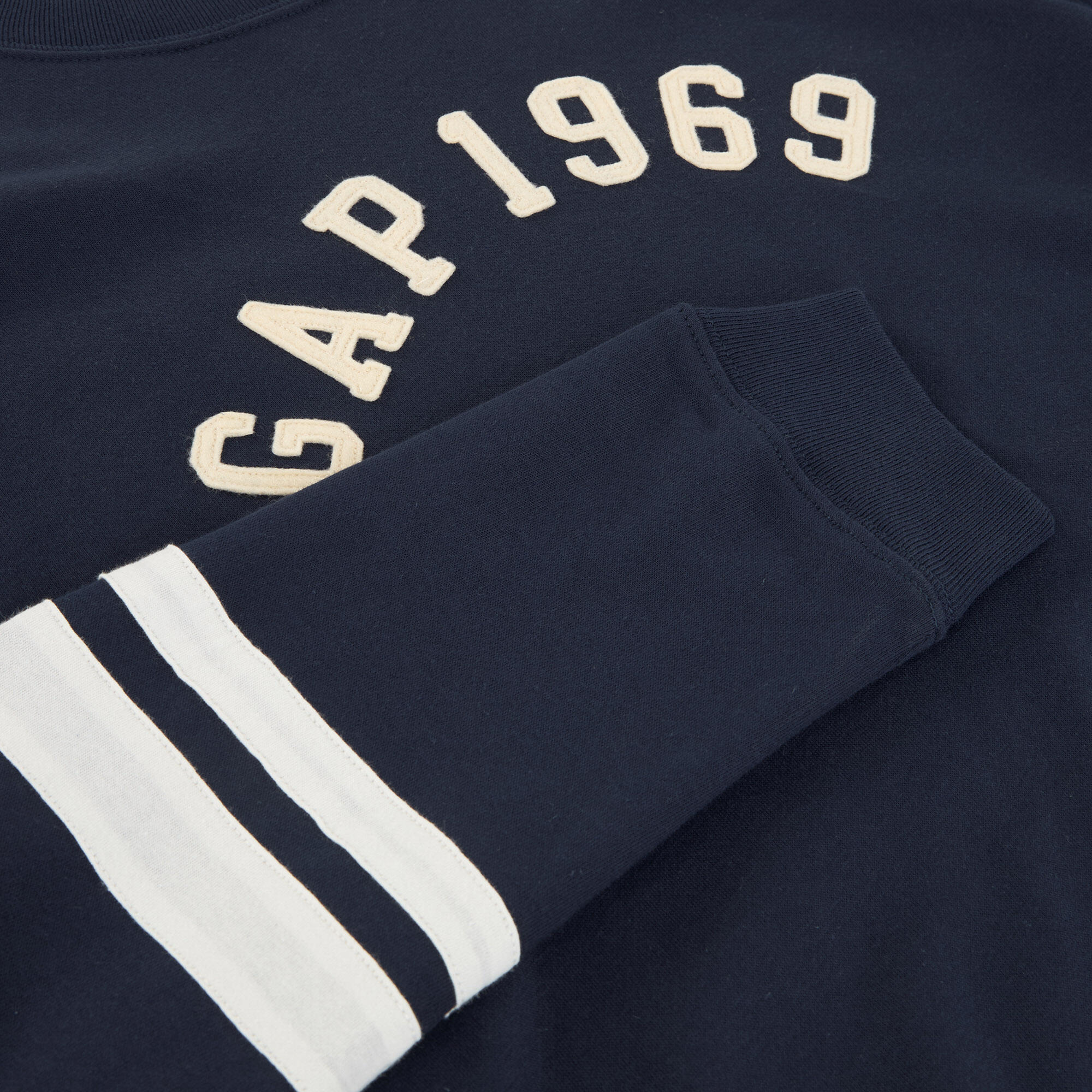 Bluza męska GAP Logo Piping Crewneck 3/7