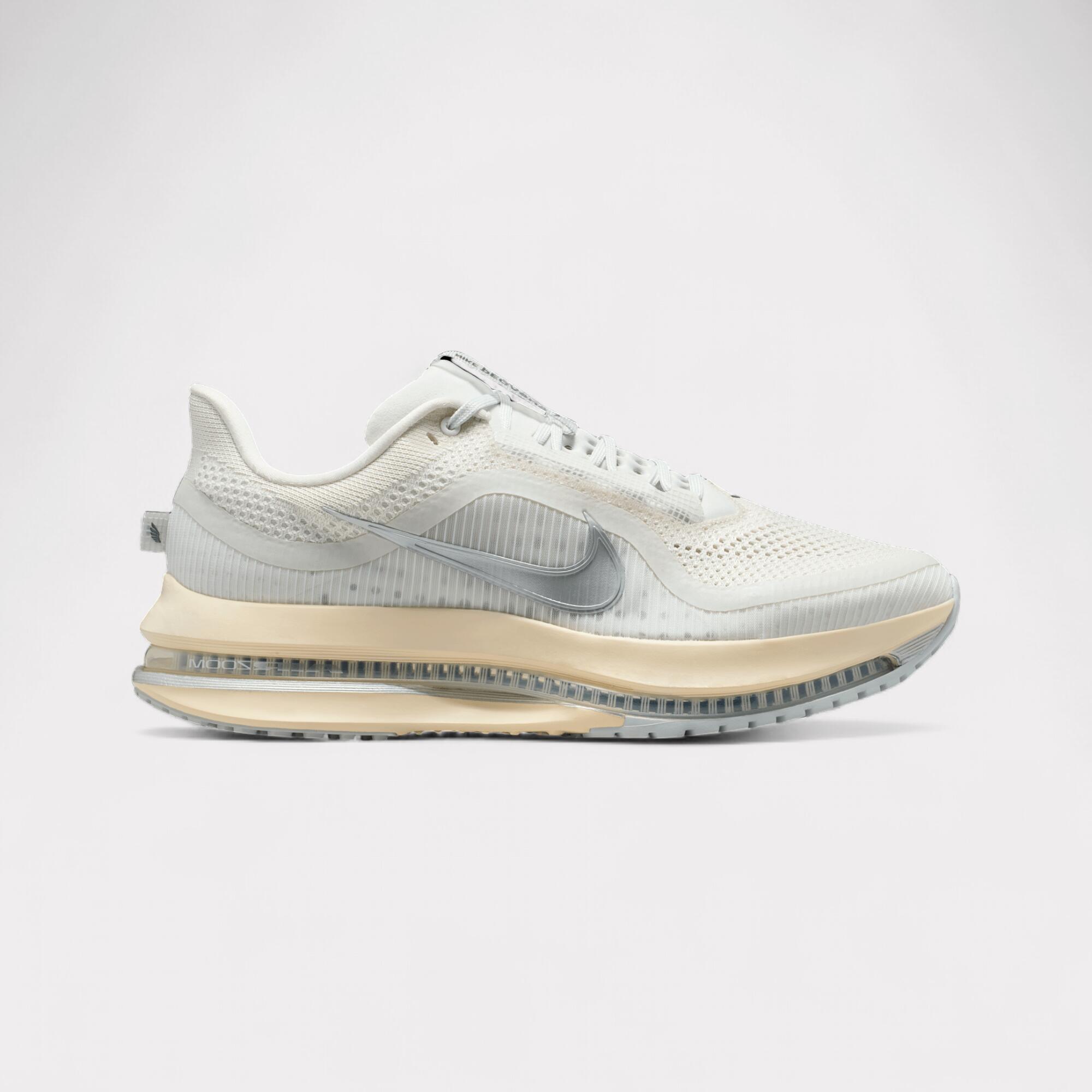 NIKE picture