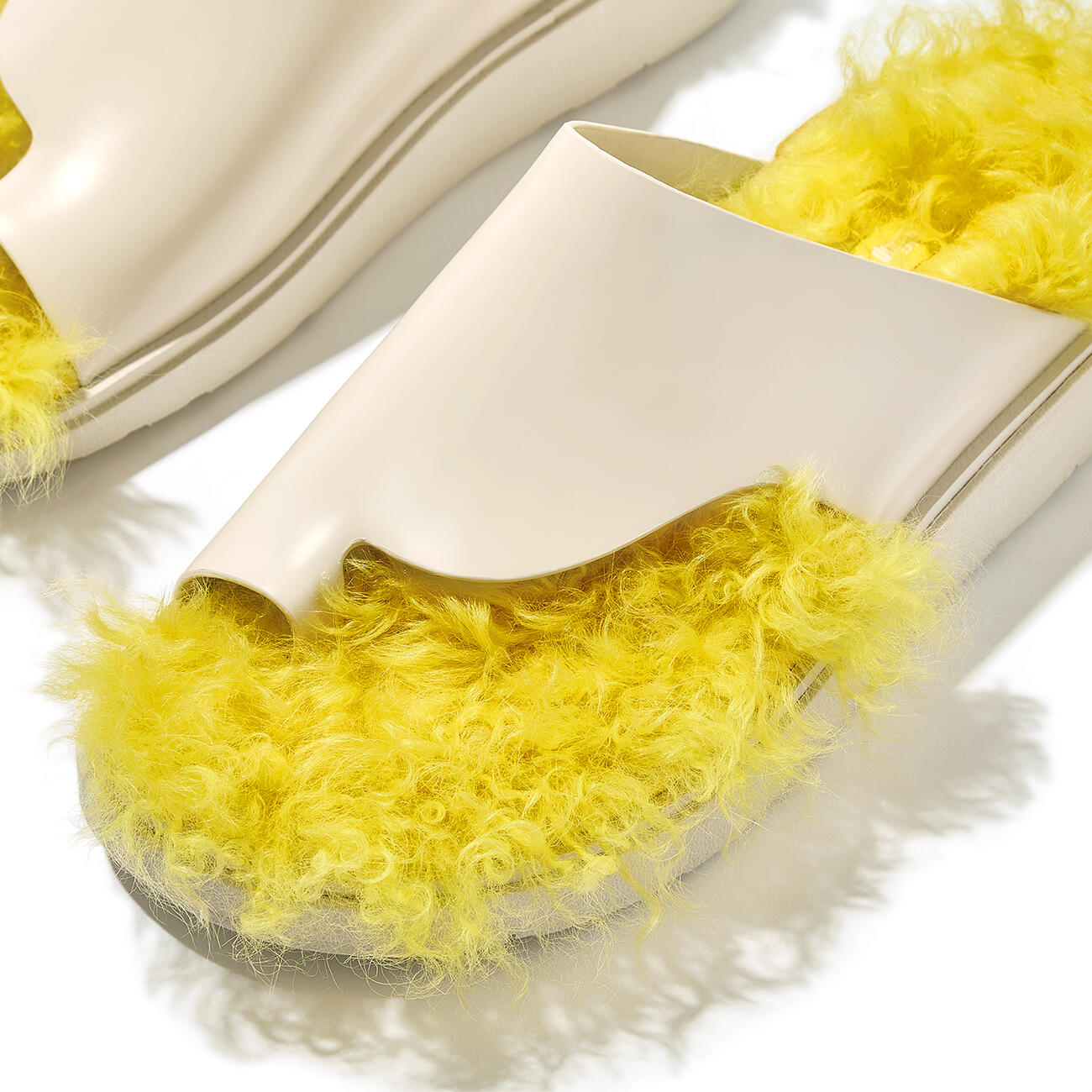 FITFLOP FitFlop Gen-FF X Roksanda Cut-Out Leather Slides 3/7