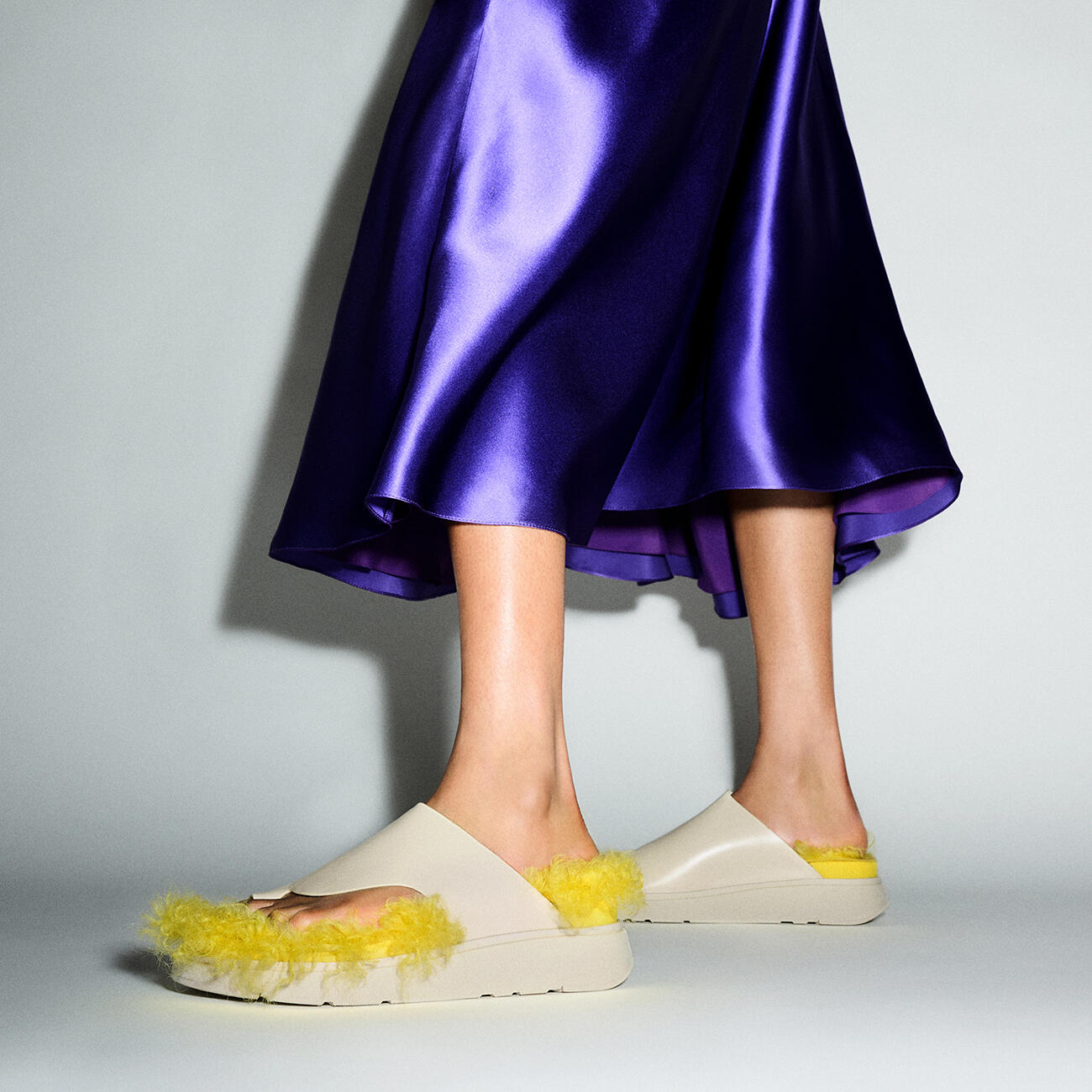 FITFLOP FitFlop Gen-FF X Roksanda Cut-Out Leather Slides 4/7
