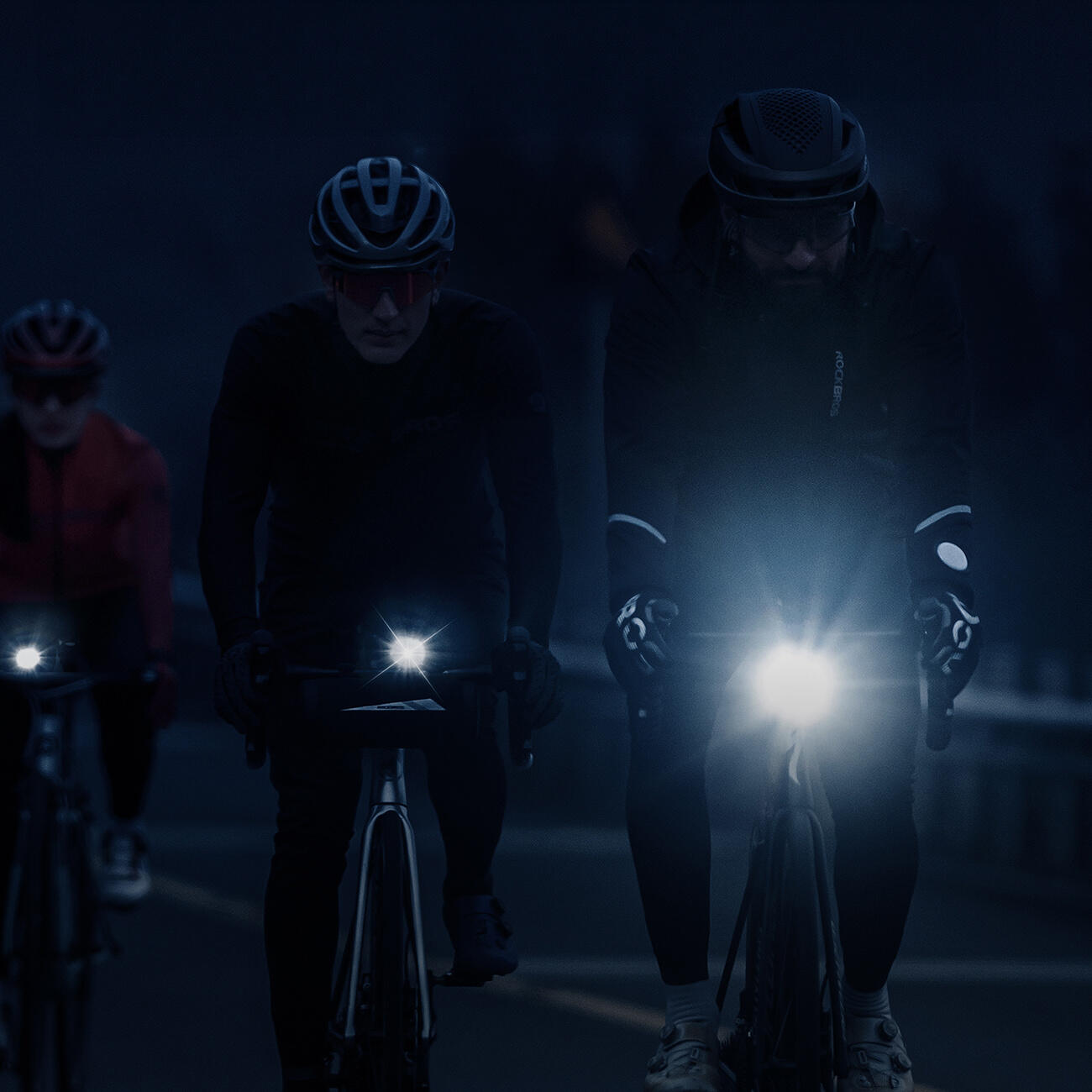 Rockbros M6 1000 lm wiederaufladbare Fahrrad-Frontleuchte 2800 mAh - Schwarz 4/7