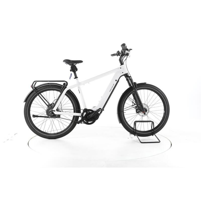 d887afe8-78ce-4fbf-b940-c6da955df87a_c4