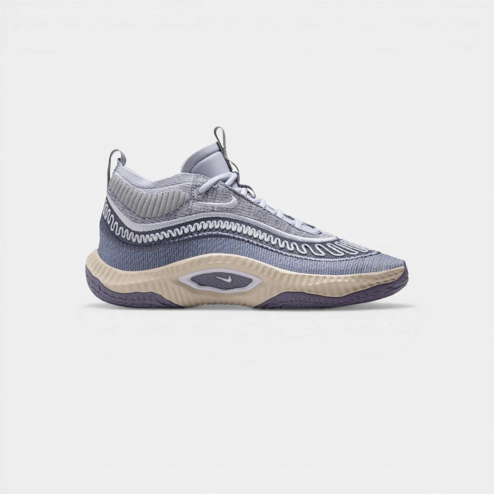 Nike Cosmic Unity 3 Be True To Her School 1/1