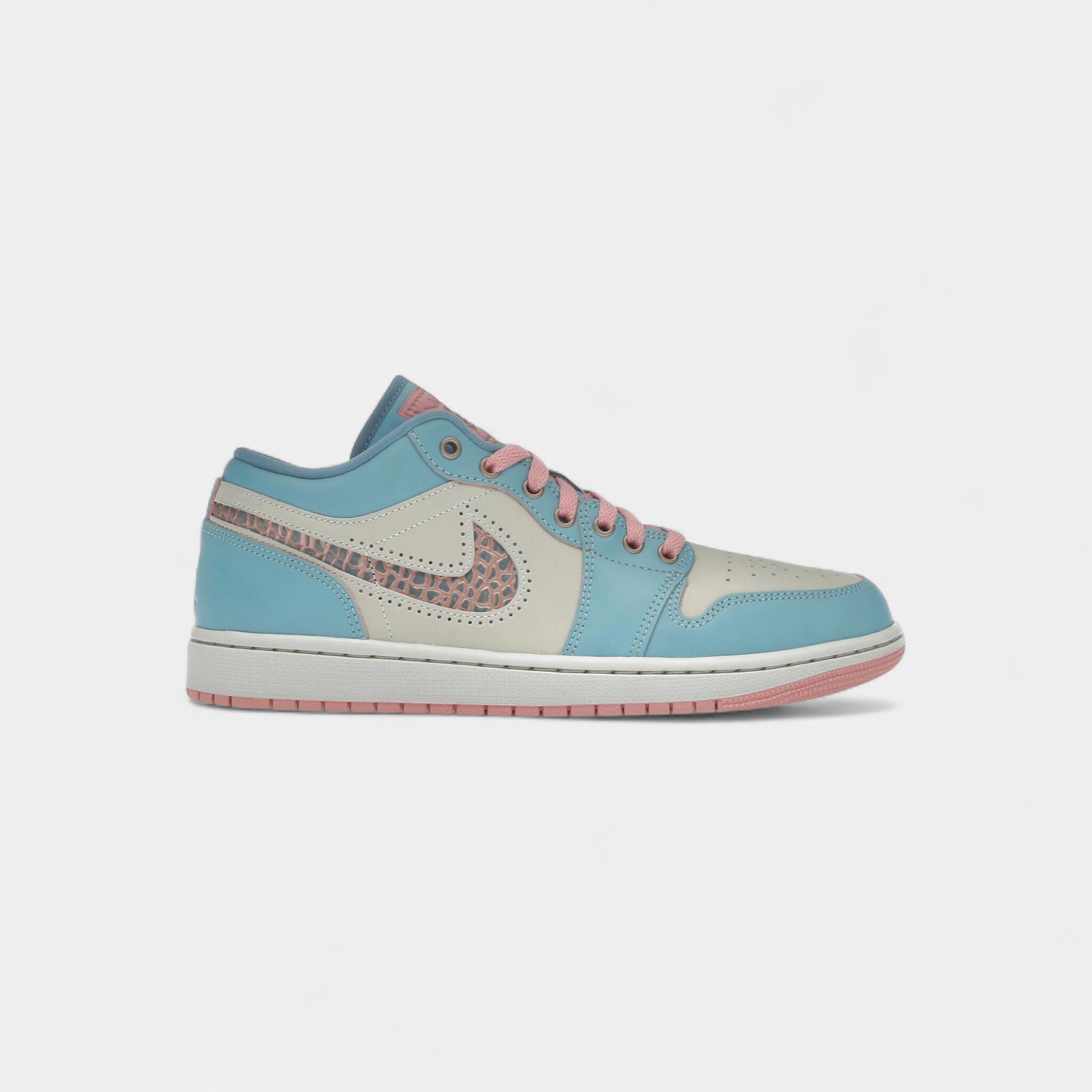 Jordan 1 Low SE Somos Eternos 1/4