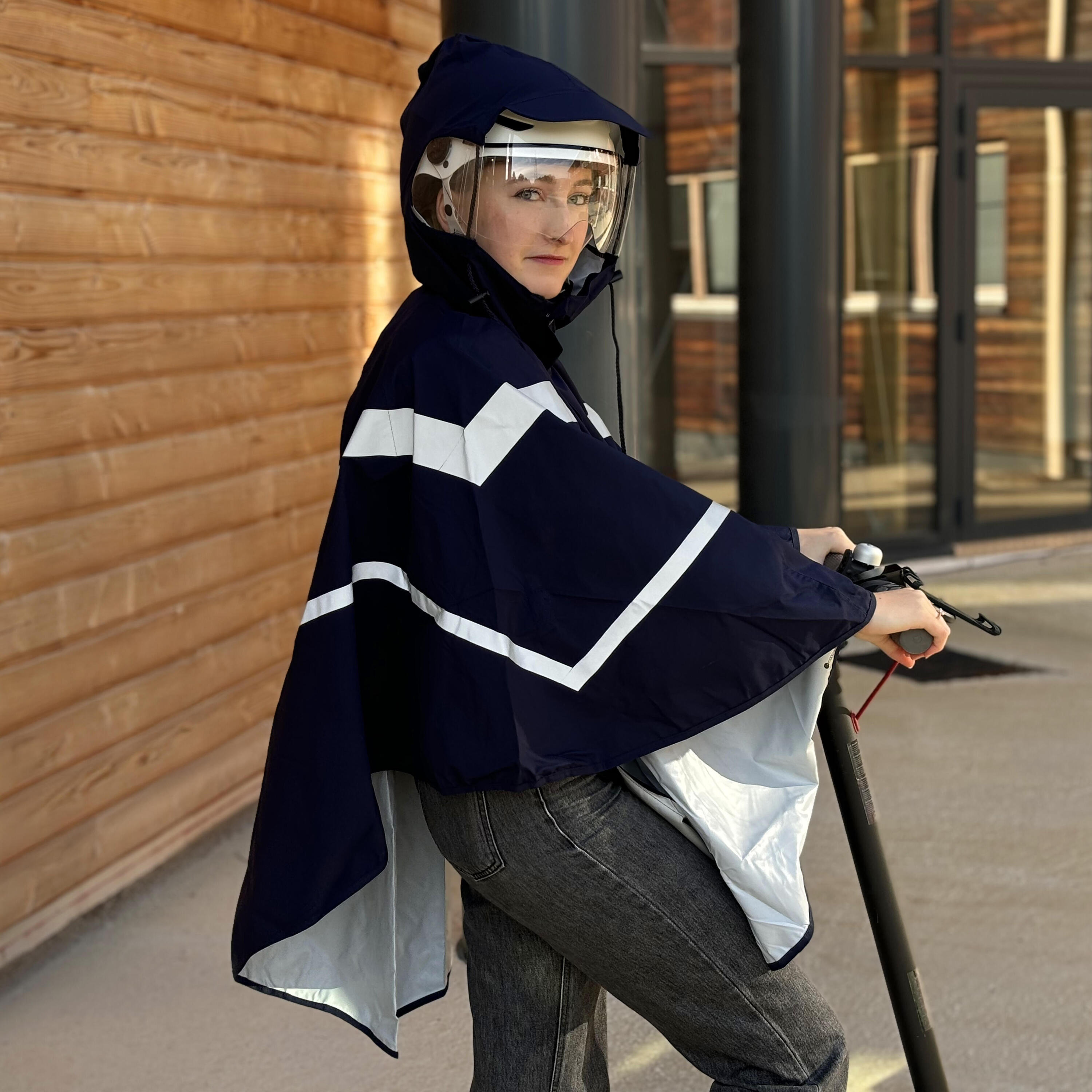 T'nB - Poncho de pluie Reflecto City Taille M,  bleu 4/6