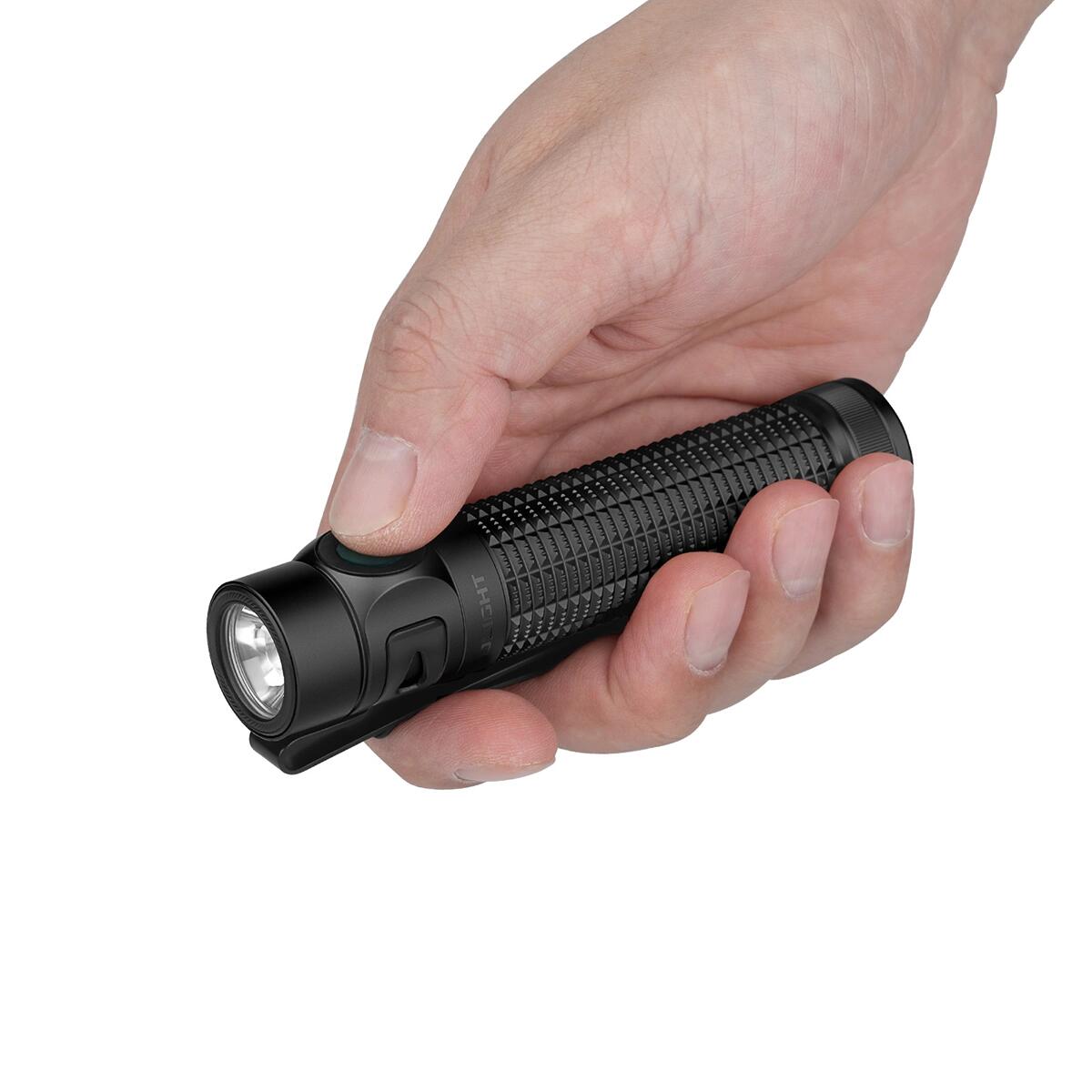 Lampe torche EDC Olight Baton 4 Pro 1600 lumens compacte et rechargeable 5/6