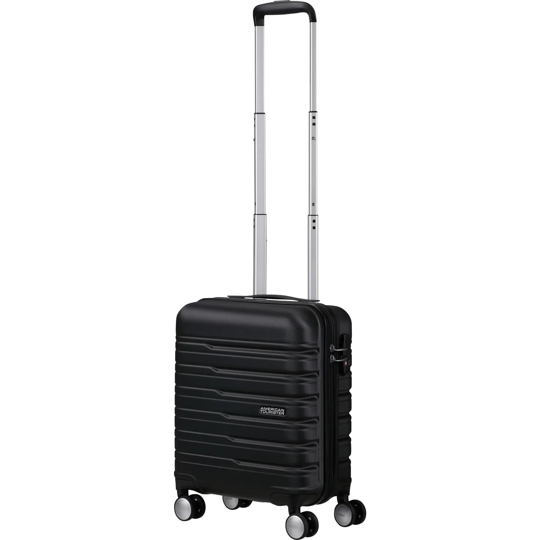 Walizka na 4 kółkach American Tourister Flashline 3/7
