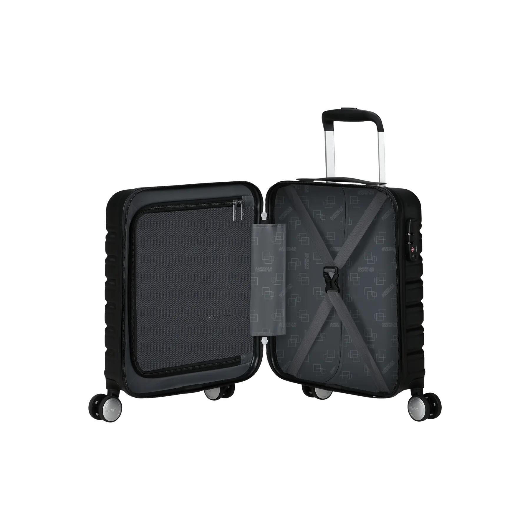 Walizka na 4 kółkach American Tourister Flashline 4/7