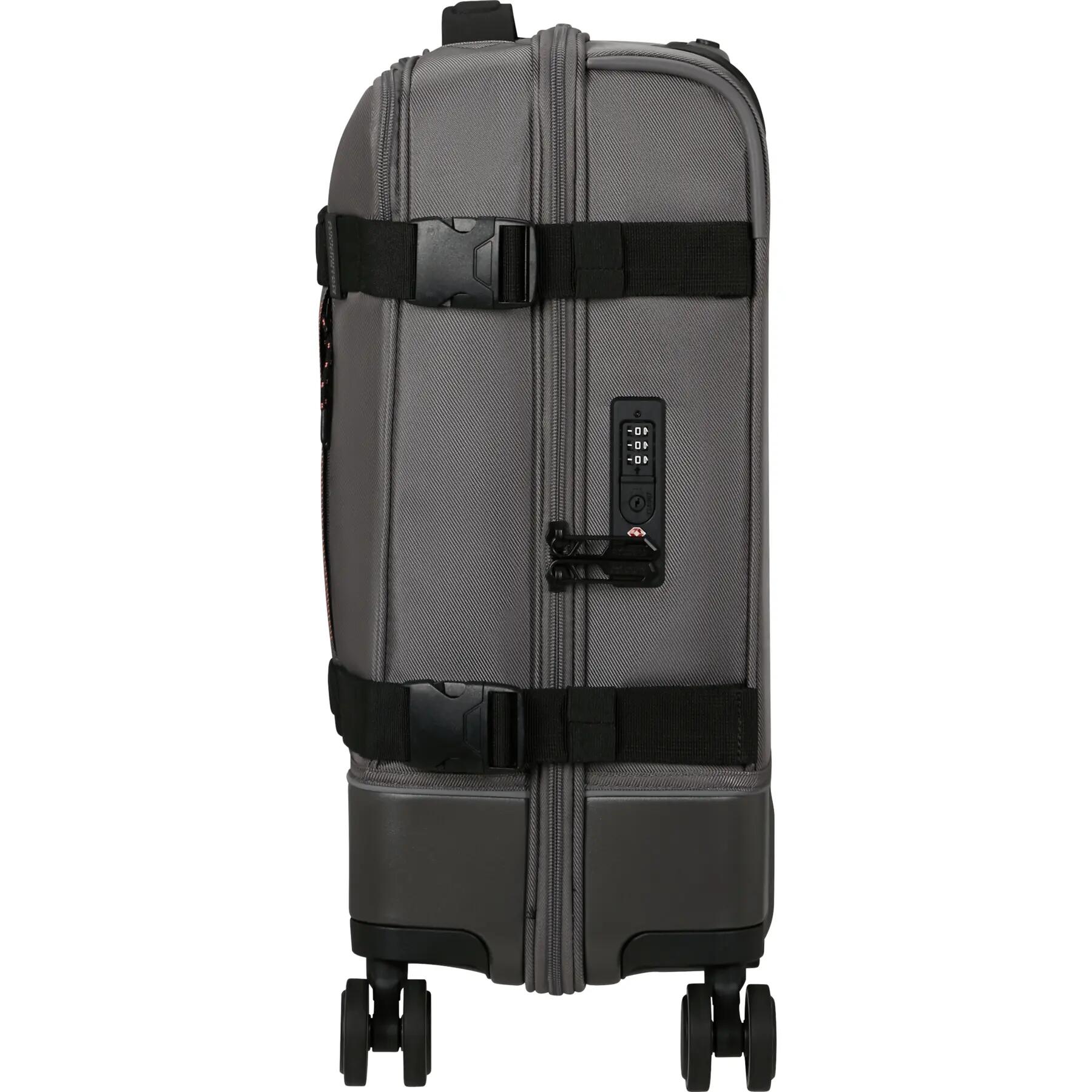 Reisemal mit 4 Rollen American Tourister Urban Track S TSA 3/7