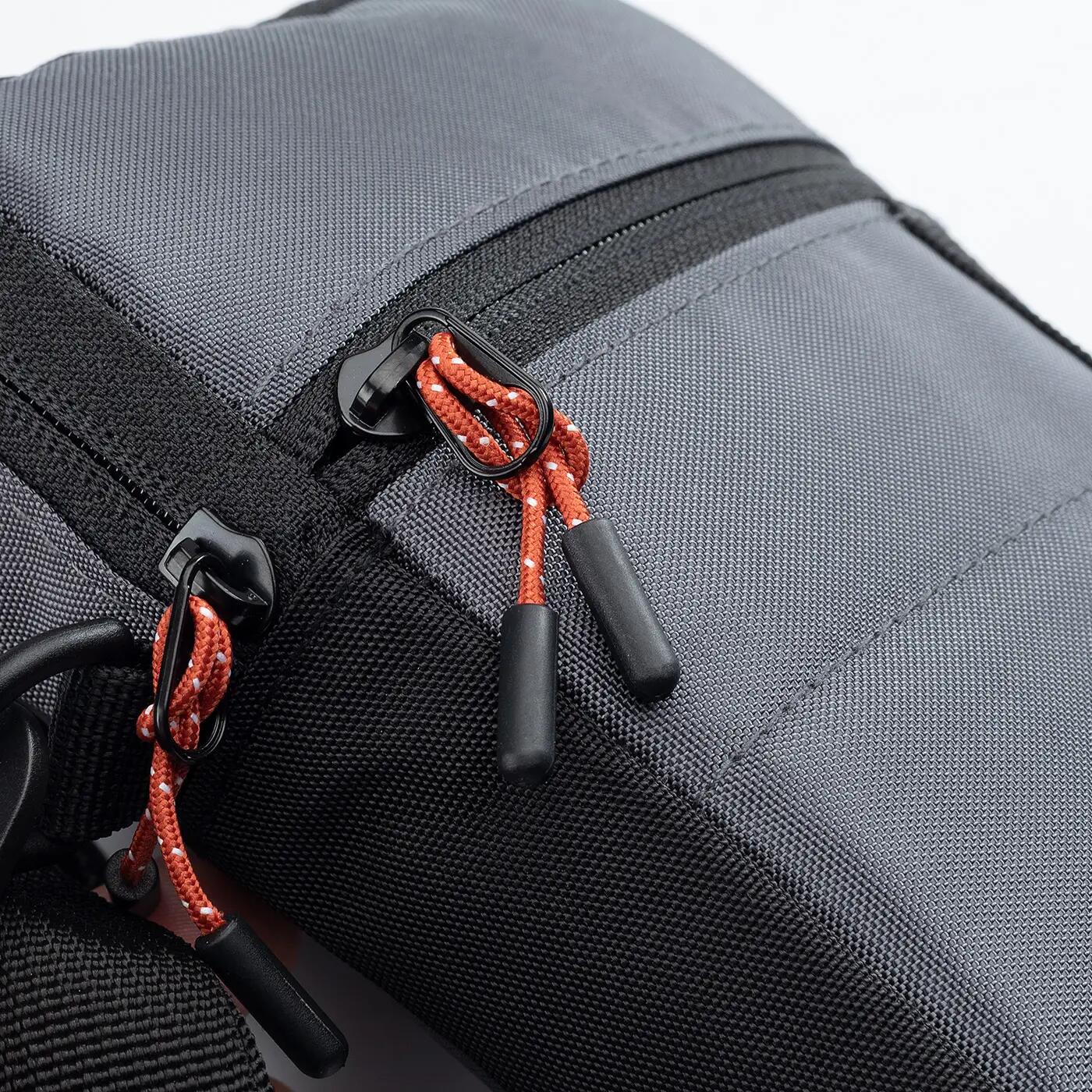 Bolso Hi-Tec Quaset 4/5