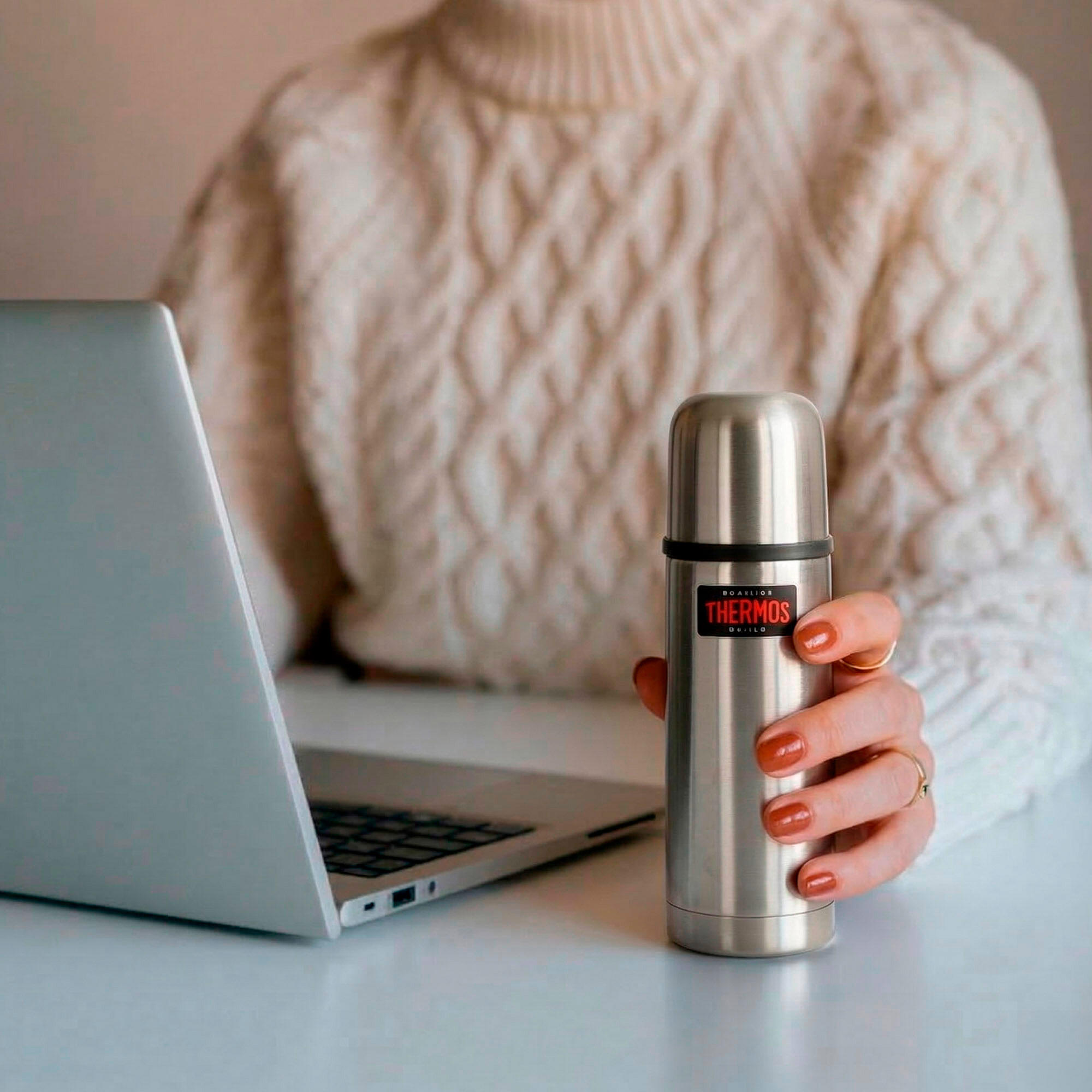 Bouteille thermos 350 ml en acier inoxydable à double paroi avec gobelet 5/7