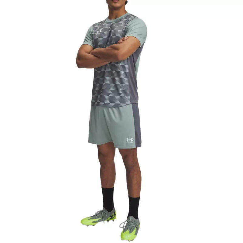 Short Under Armour M. Challenger Train 5/5