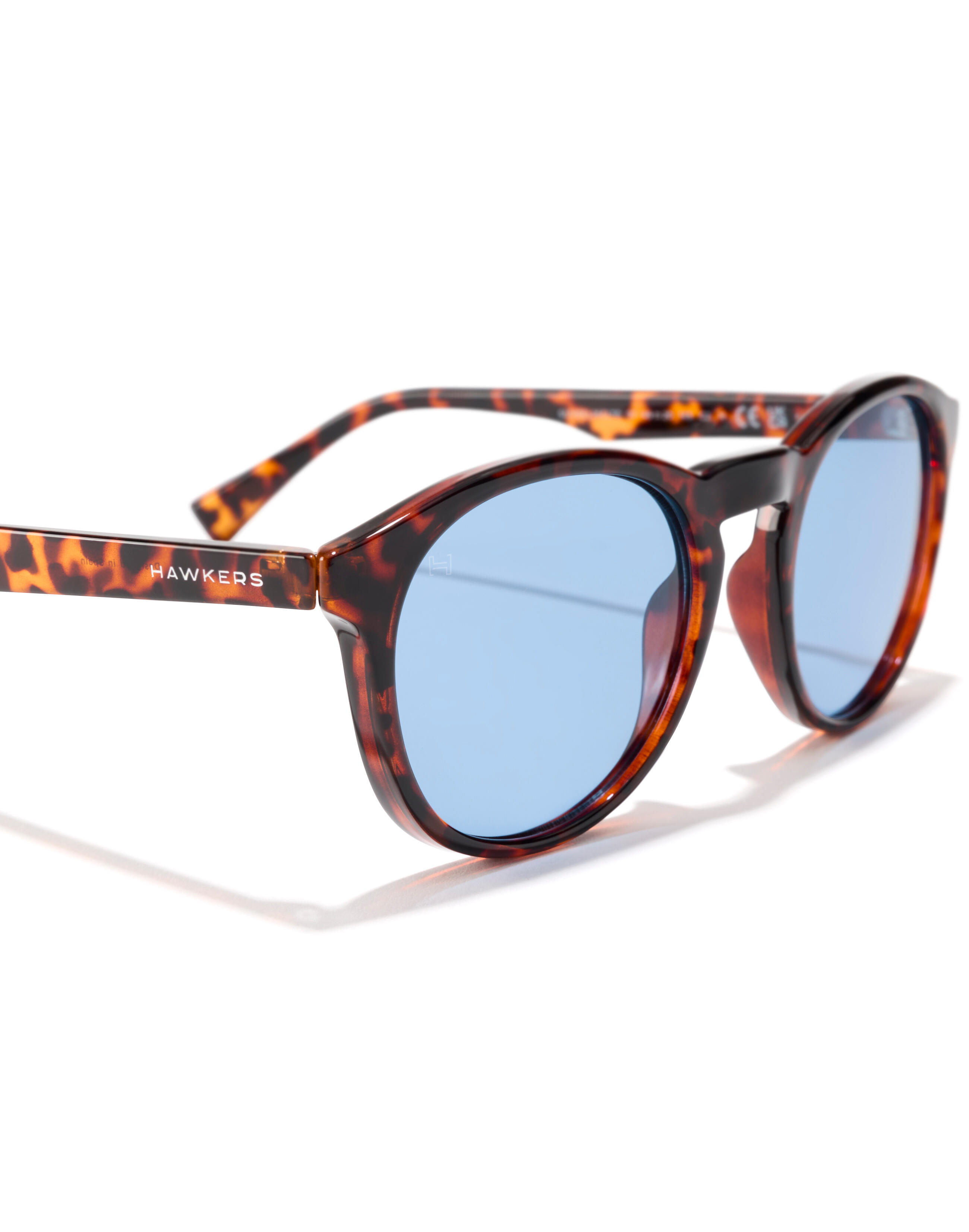 HAWKERS - Lunettes de soleil pour homme et femme BEL AIR - CAREY BLUEBERRY 5/6