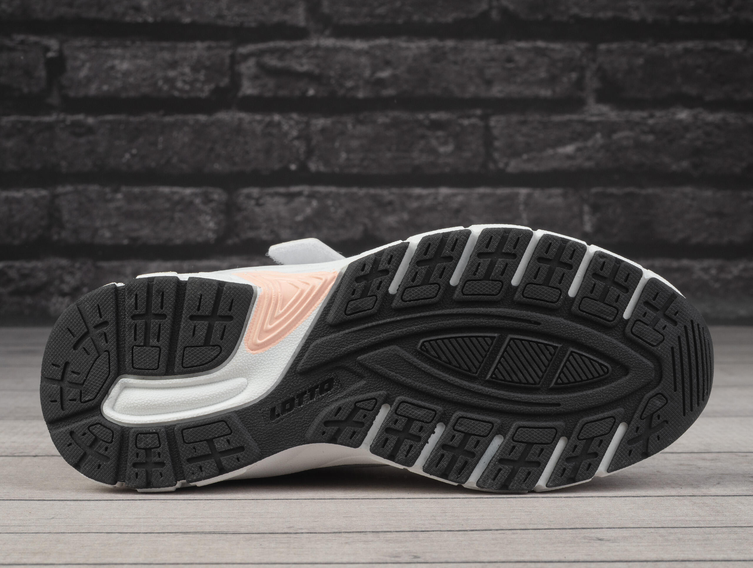 Buty dziecięce sportowe na rzep Lotto KITAURA K 5/6