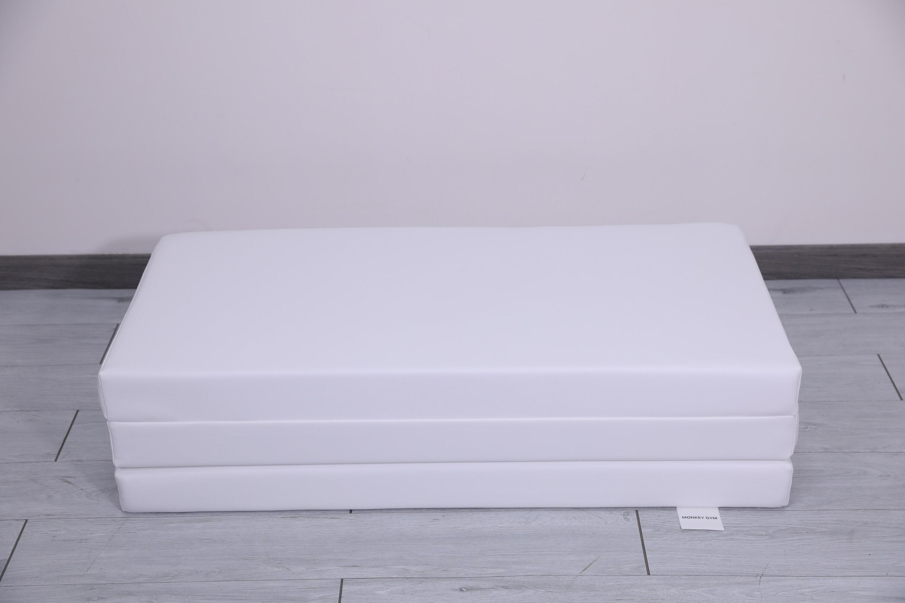 Colchón de gimnasia Satellite PU 150x100x8 cm - tres piezas blanco 2/6