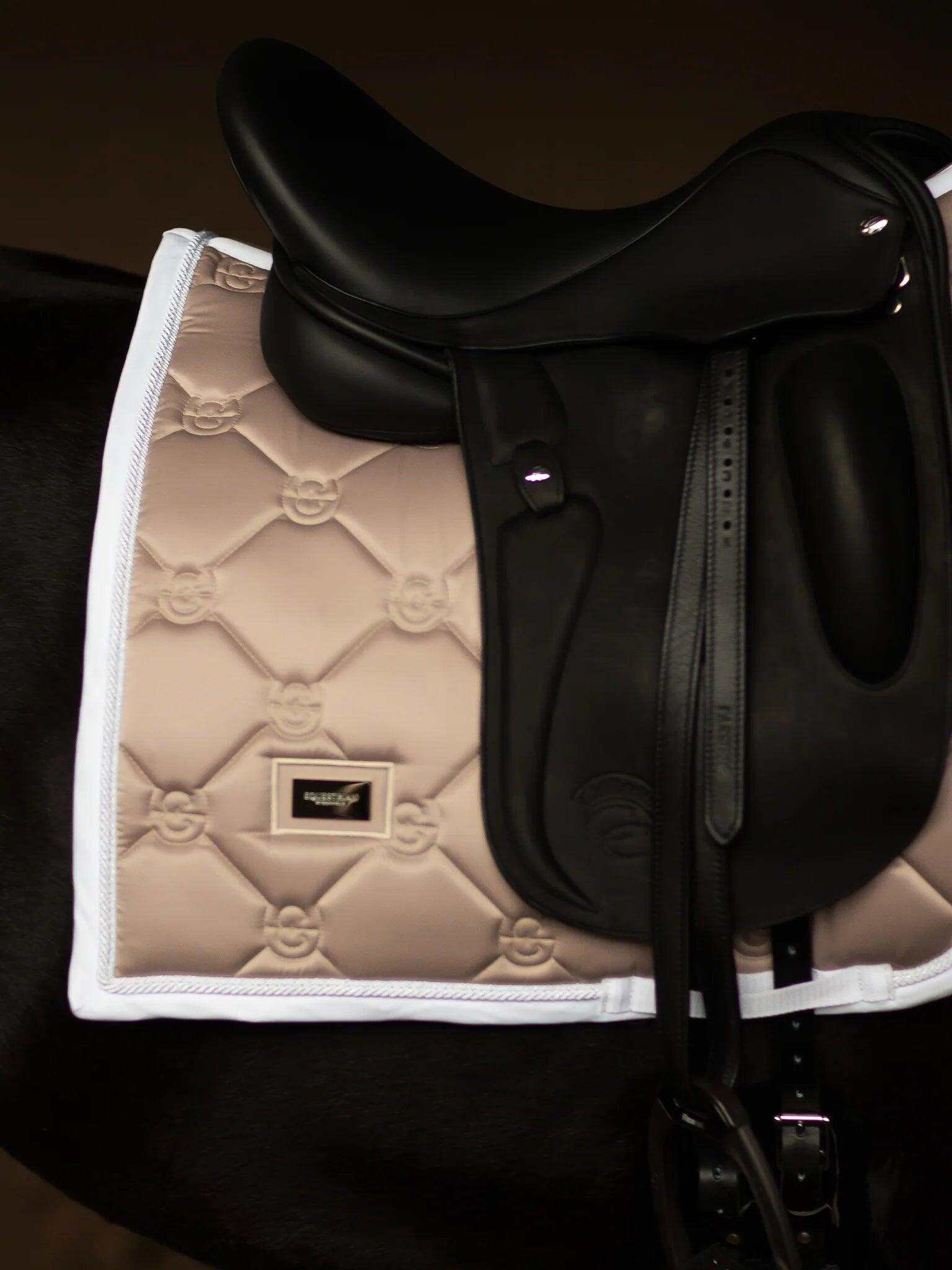 Tapis de selle SAND Dressage- Equestrian Stockholm 2/5