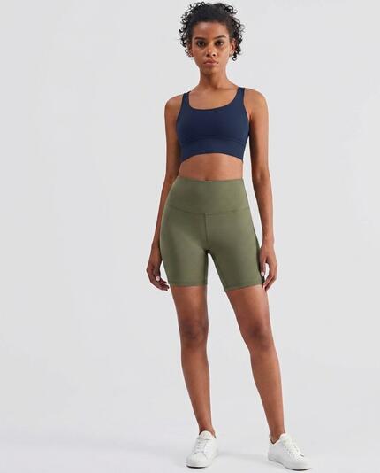Short ciclista donna con cucitura posteriore a V, tessuto compressivo Matrix 2/3