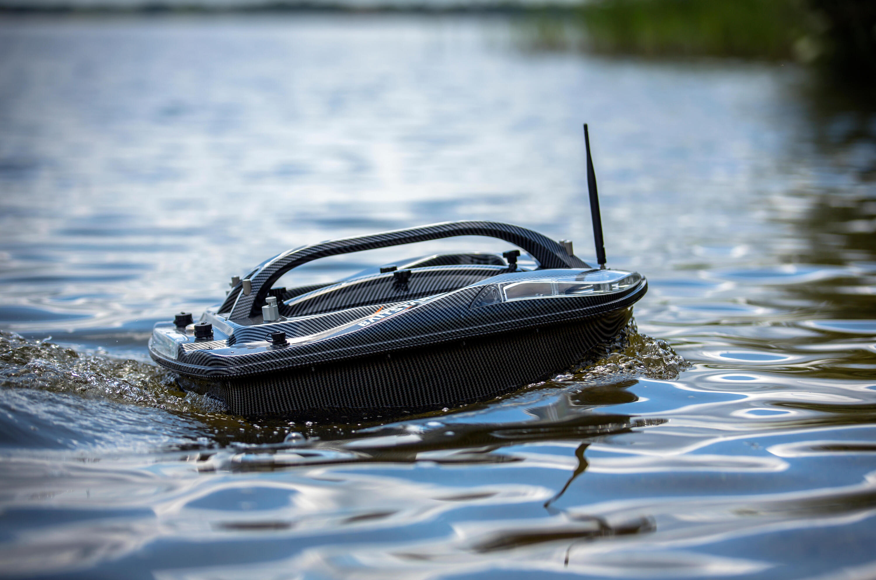BaitStar Pro All-in-One barco cebador 3/7