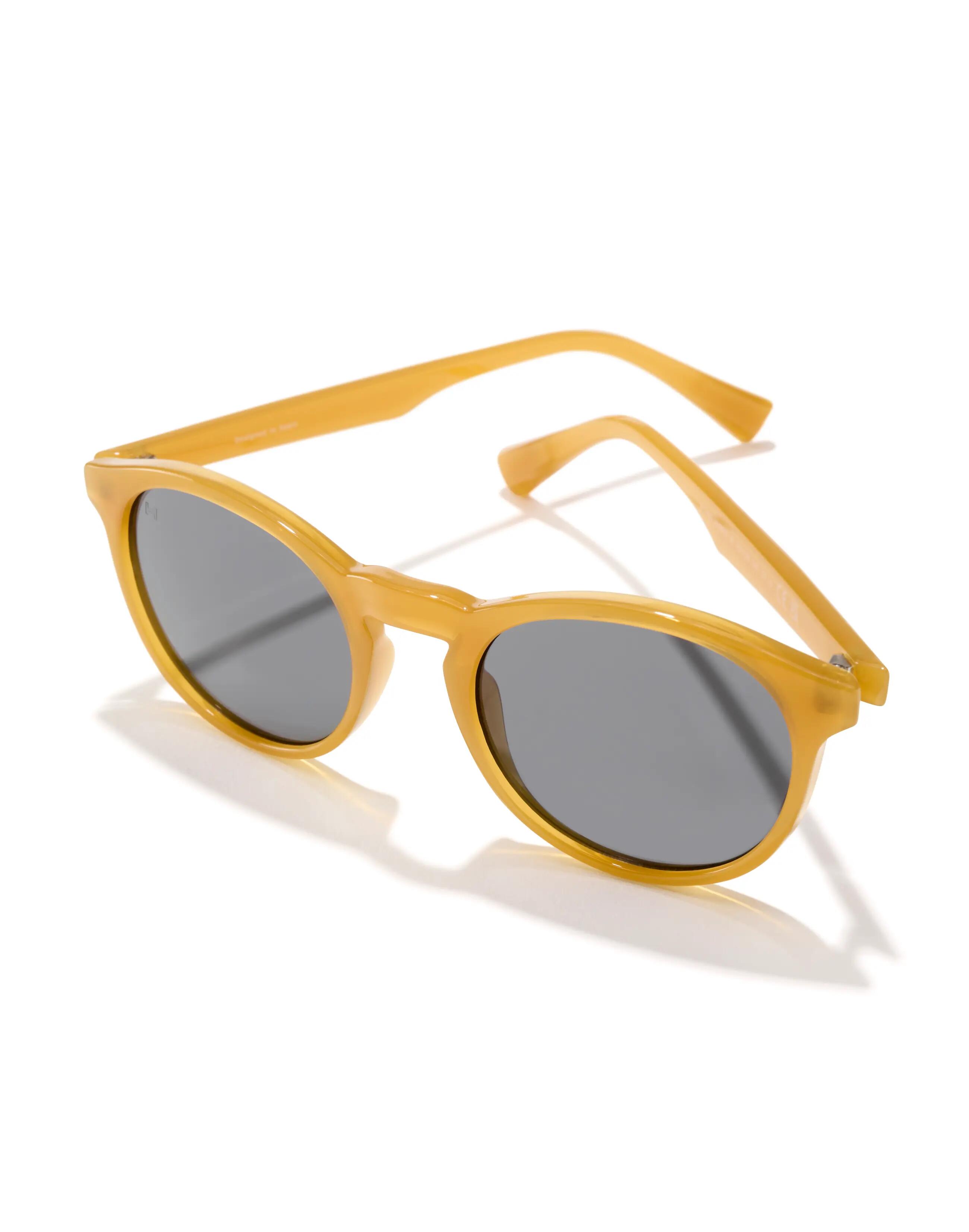 HAWKERS - Zonnebrillen voor heren en dames BEL AIR - MUSTARD DARK 4/6